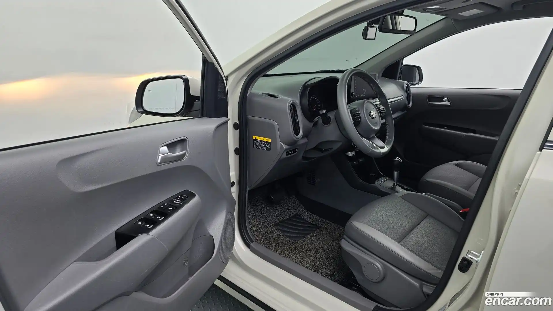 morning Kia 2020.10-INNER-010