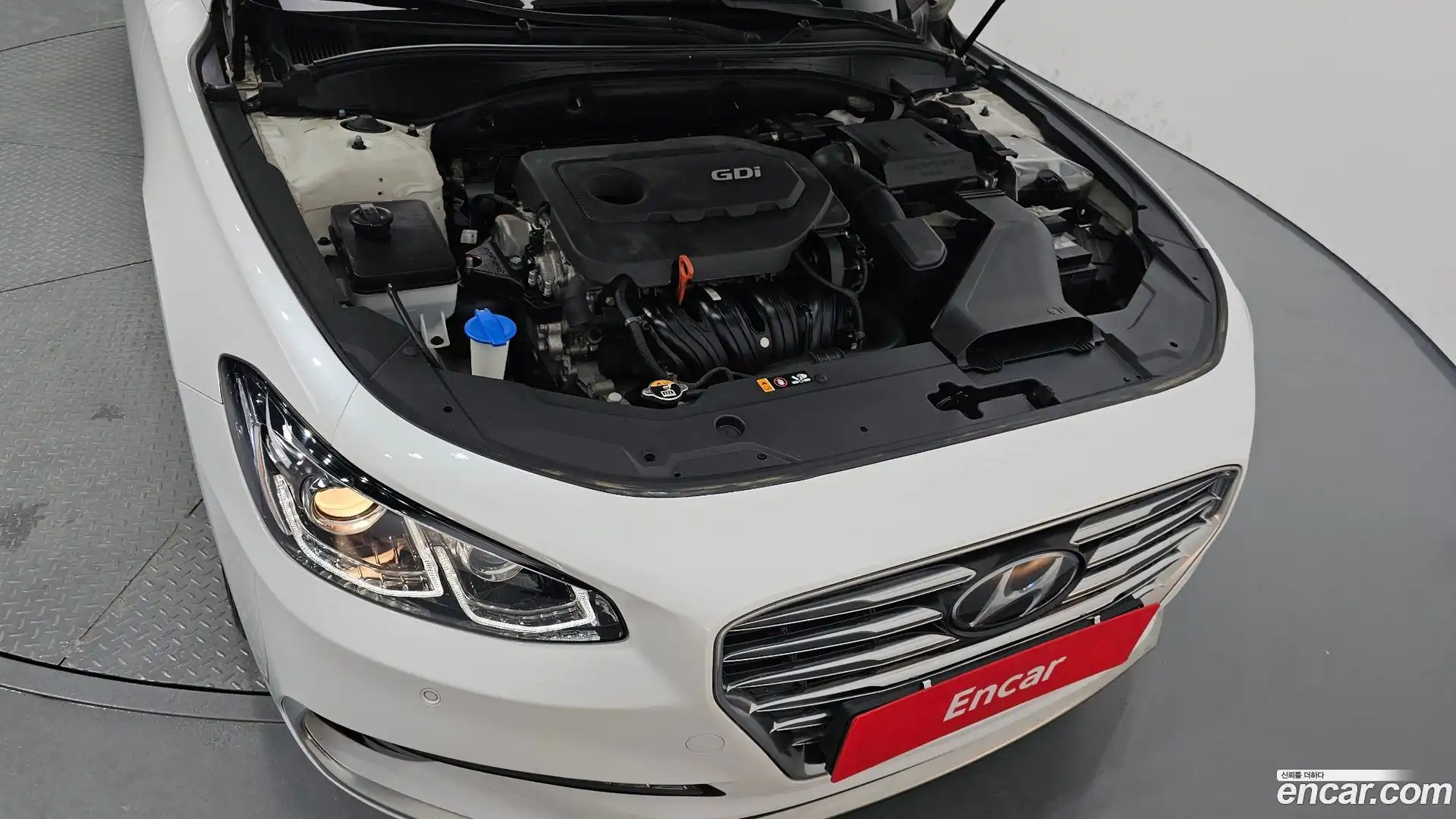 Grandeur Hyundai 2019.6-OUTER-006