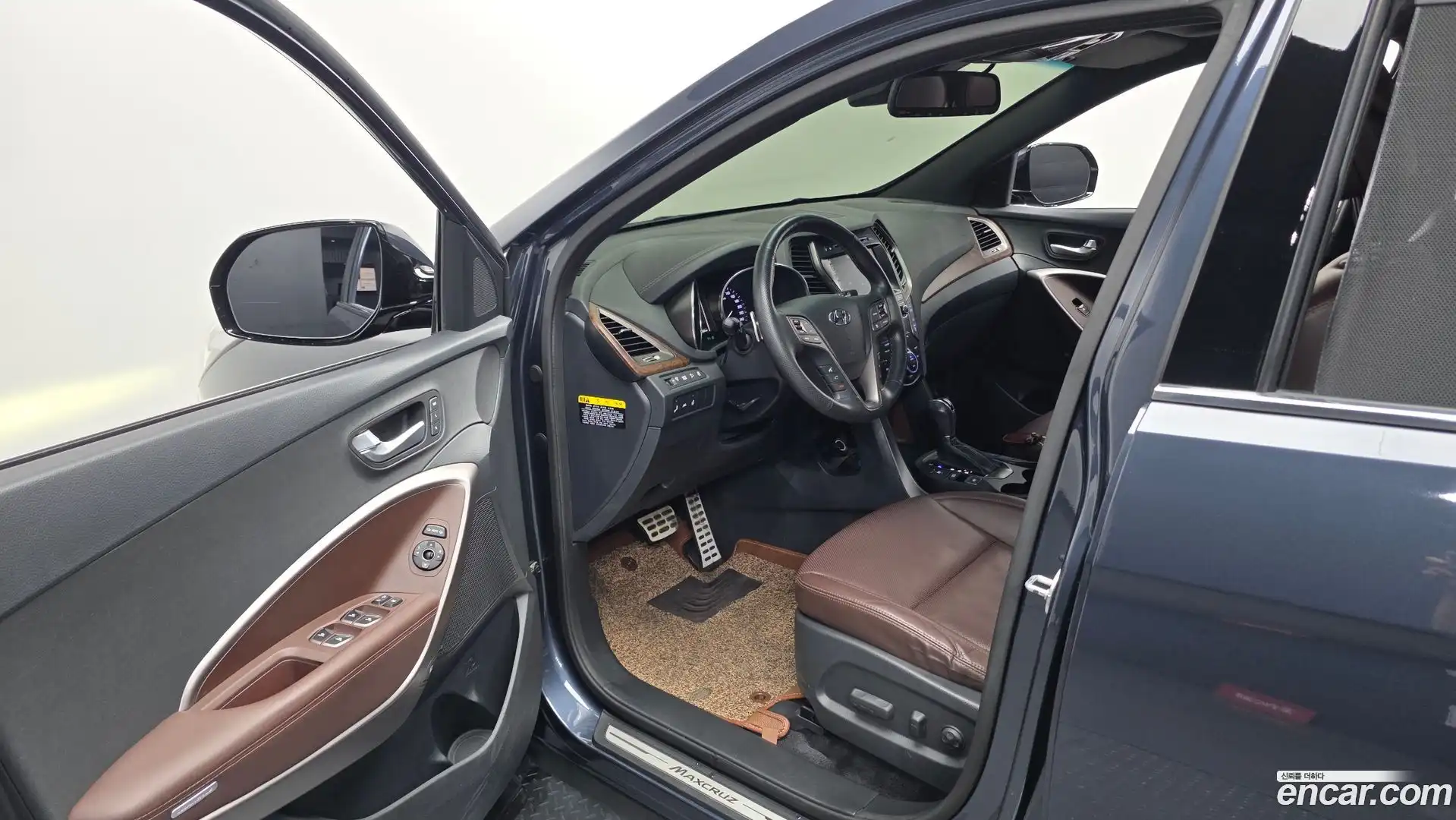 Maxcruz Hyundai 2017.5-INNER-010