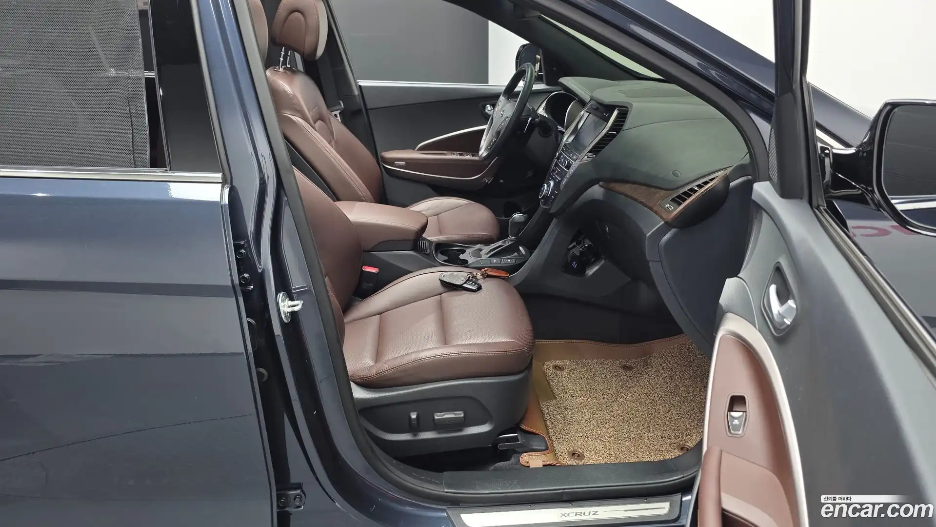 Maxcruz Hyundai 2017.5-INNER-036