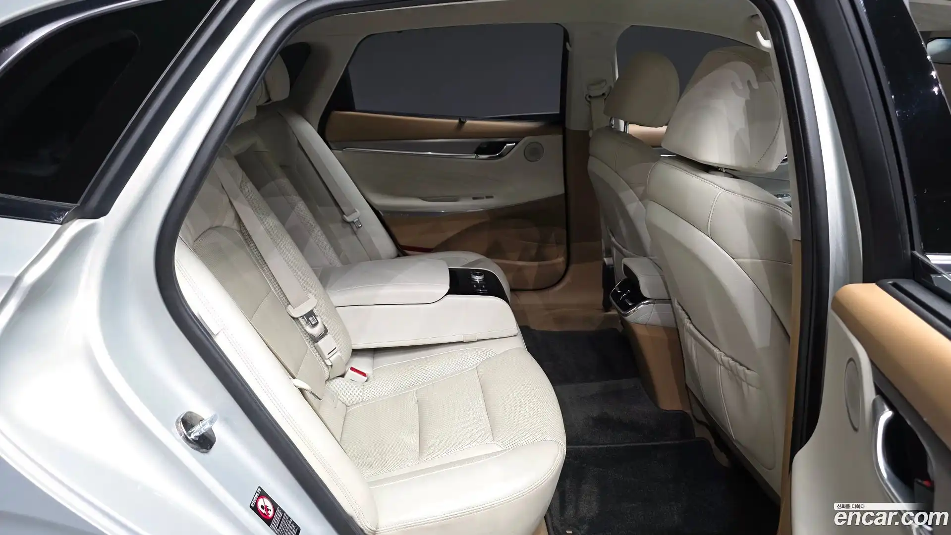 Grandeur Hyundai 2020.8-OPTION-016