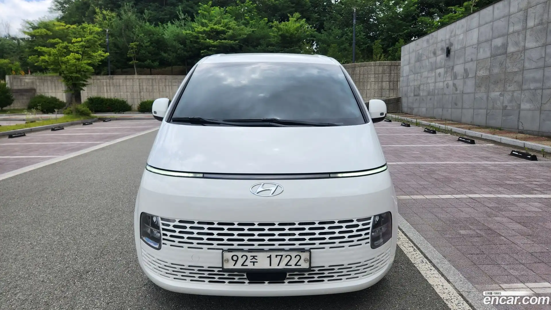 Staria Hyundai 2021.5-OUTER-001