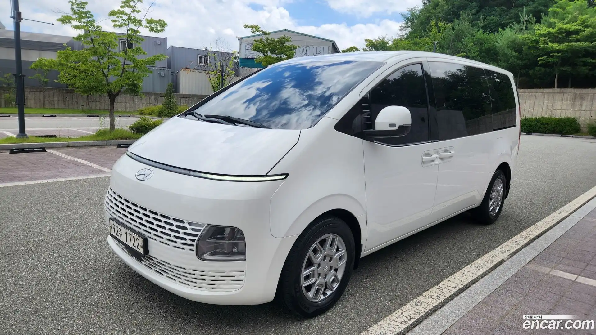 Staria Hyundai 2021.5-OUTER-002