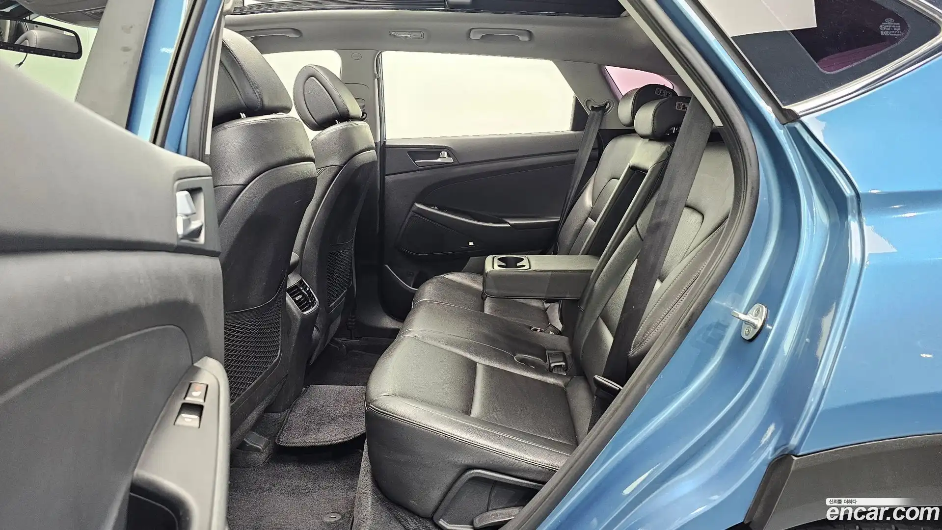 Tucson Hyundai 2016.3-OPTION-016