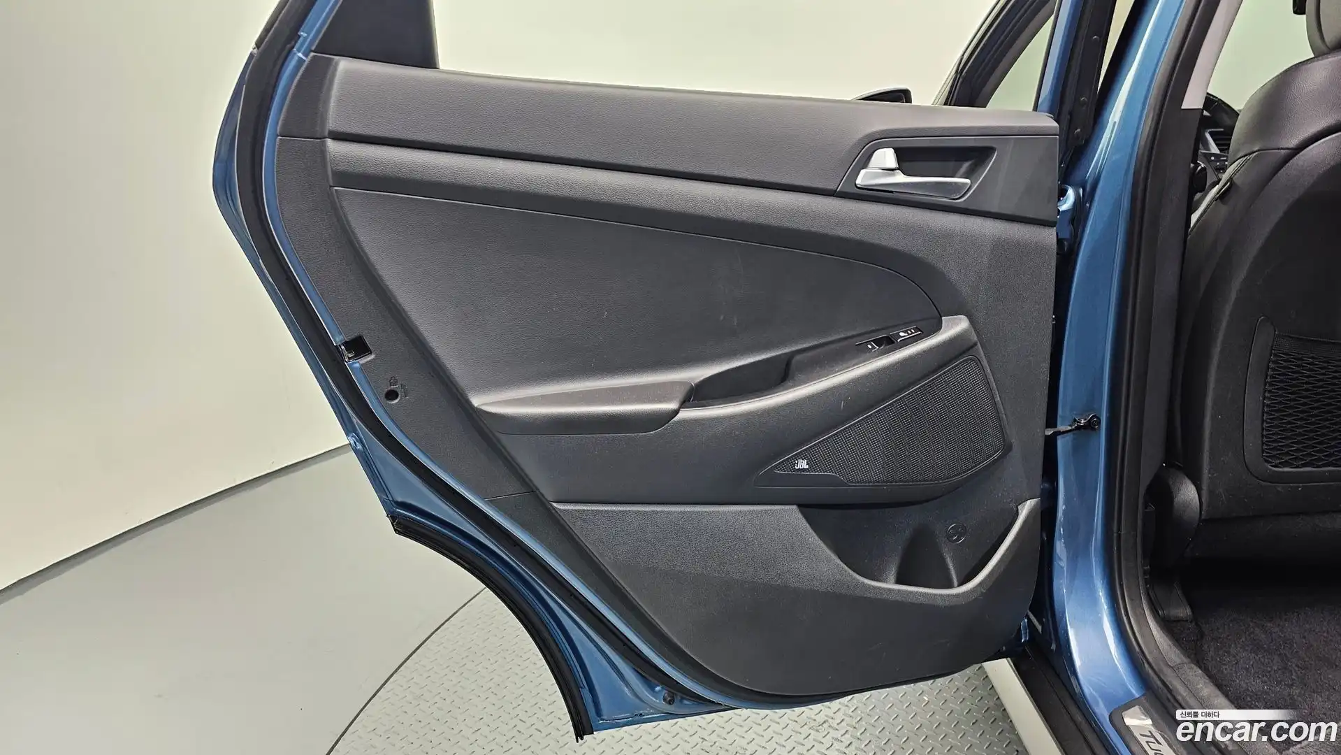 Tucson Hyundai 2016.3-INNER-035