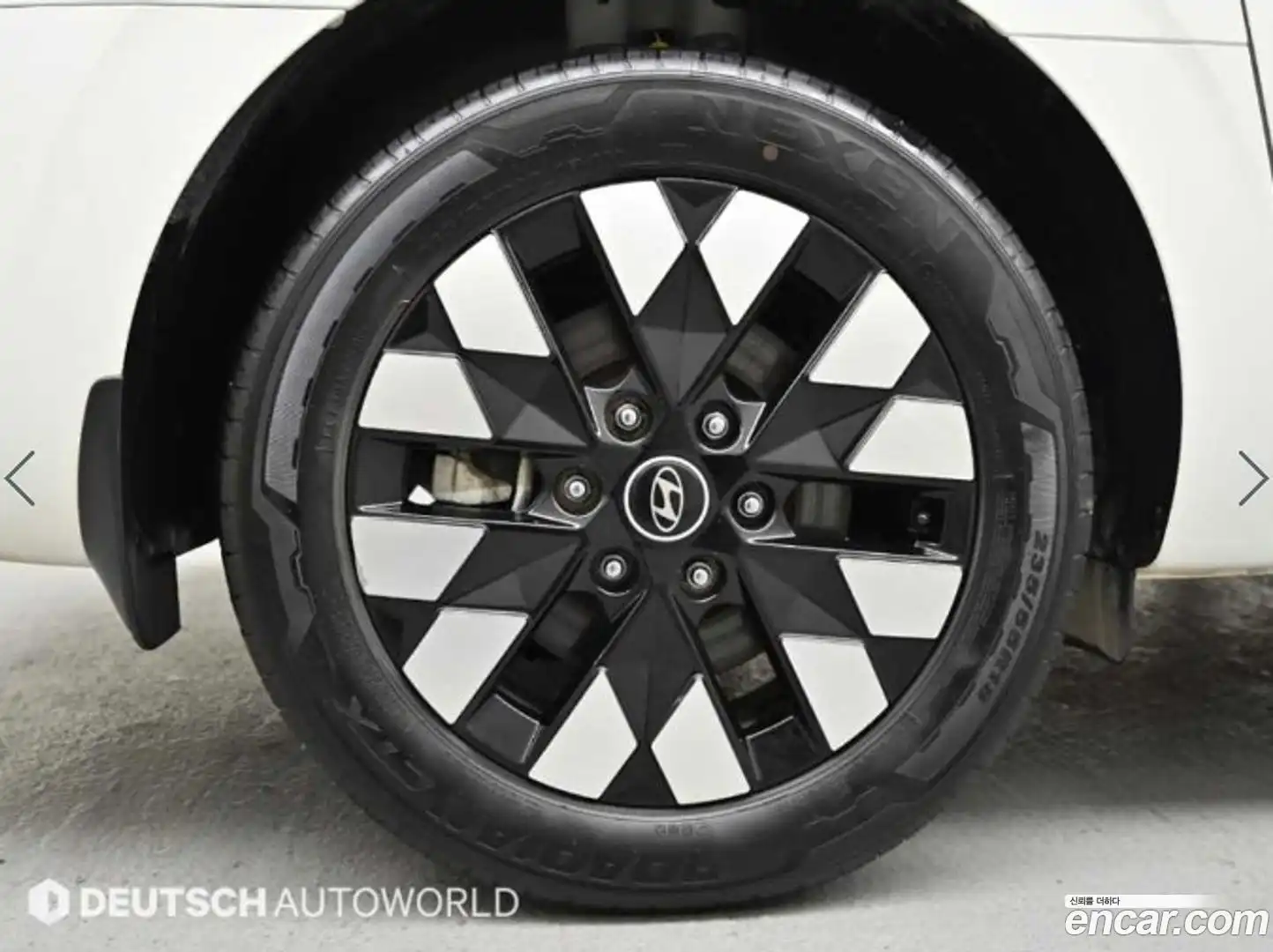 Staria Hyundai 2024.9-OUTER-005
