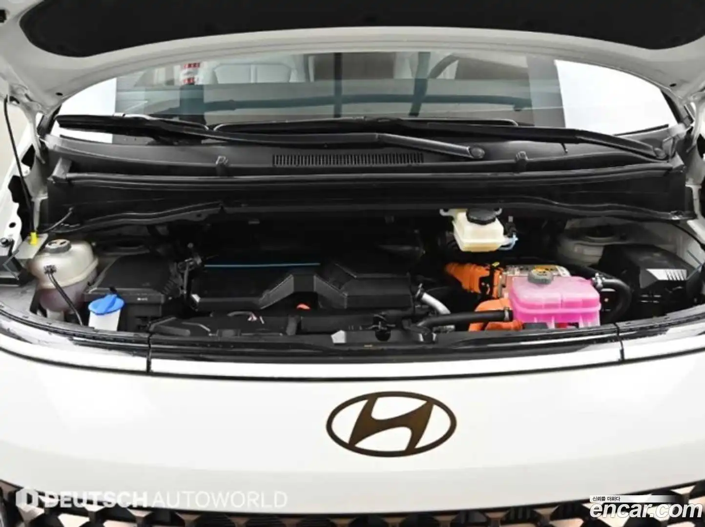 Staria Hyundai 2024.9-OUTER-006