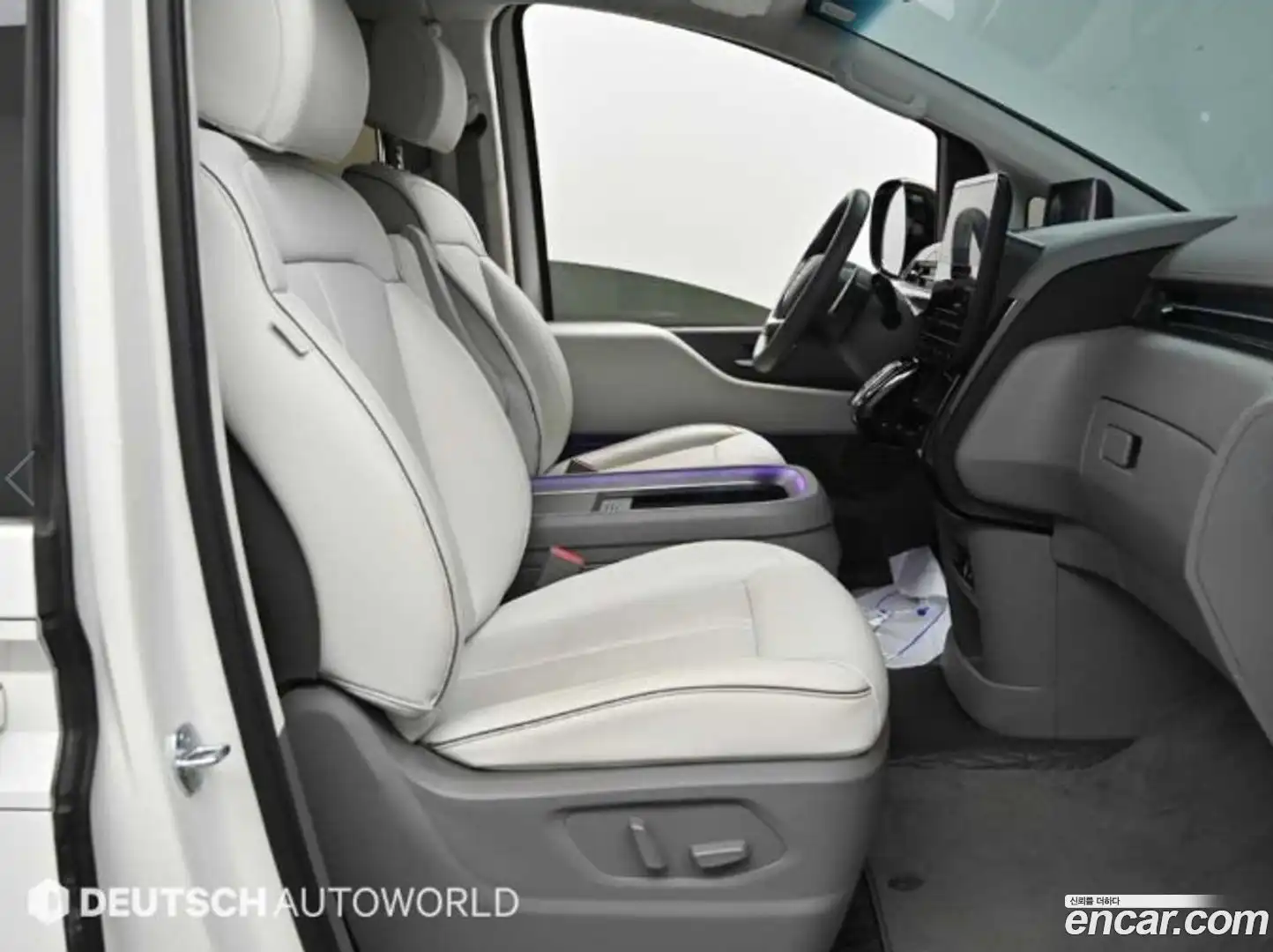 Staria Hyundai 2024.9-INNER-010
