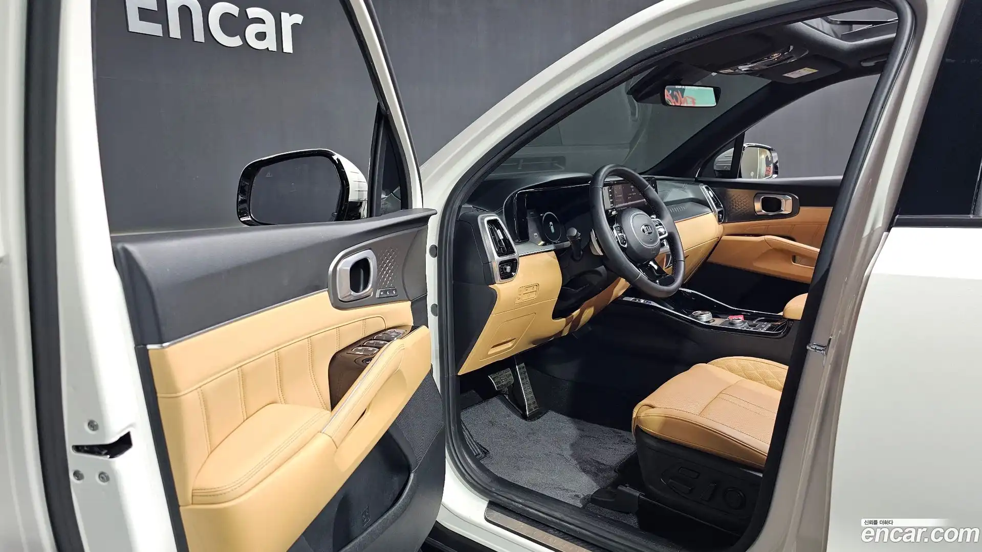 Sorento Kia 2021.0-INNER-010