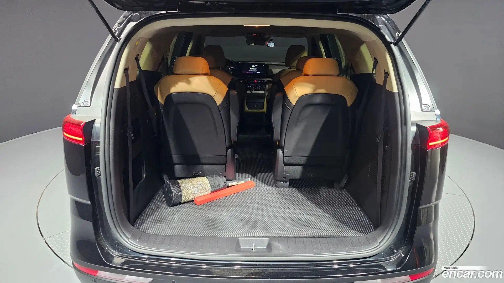 Canival Kia 2021.6-OPTION-044
