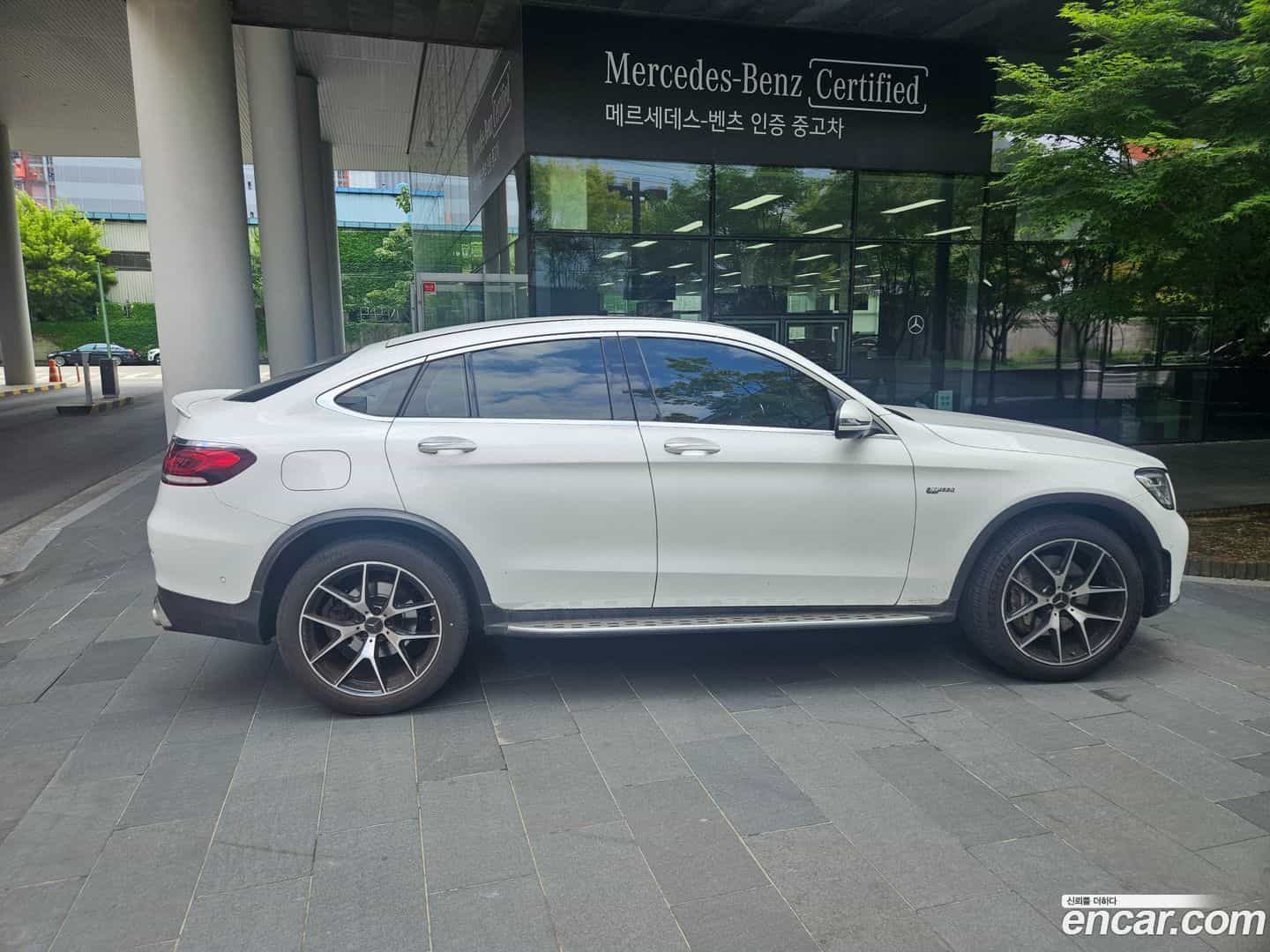 GLC-Class Mercedes-Benz 2021.11-OUTER-003