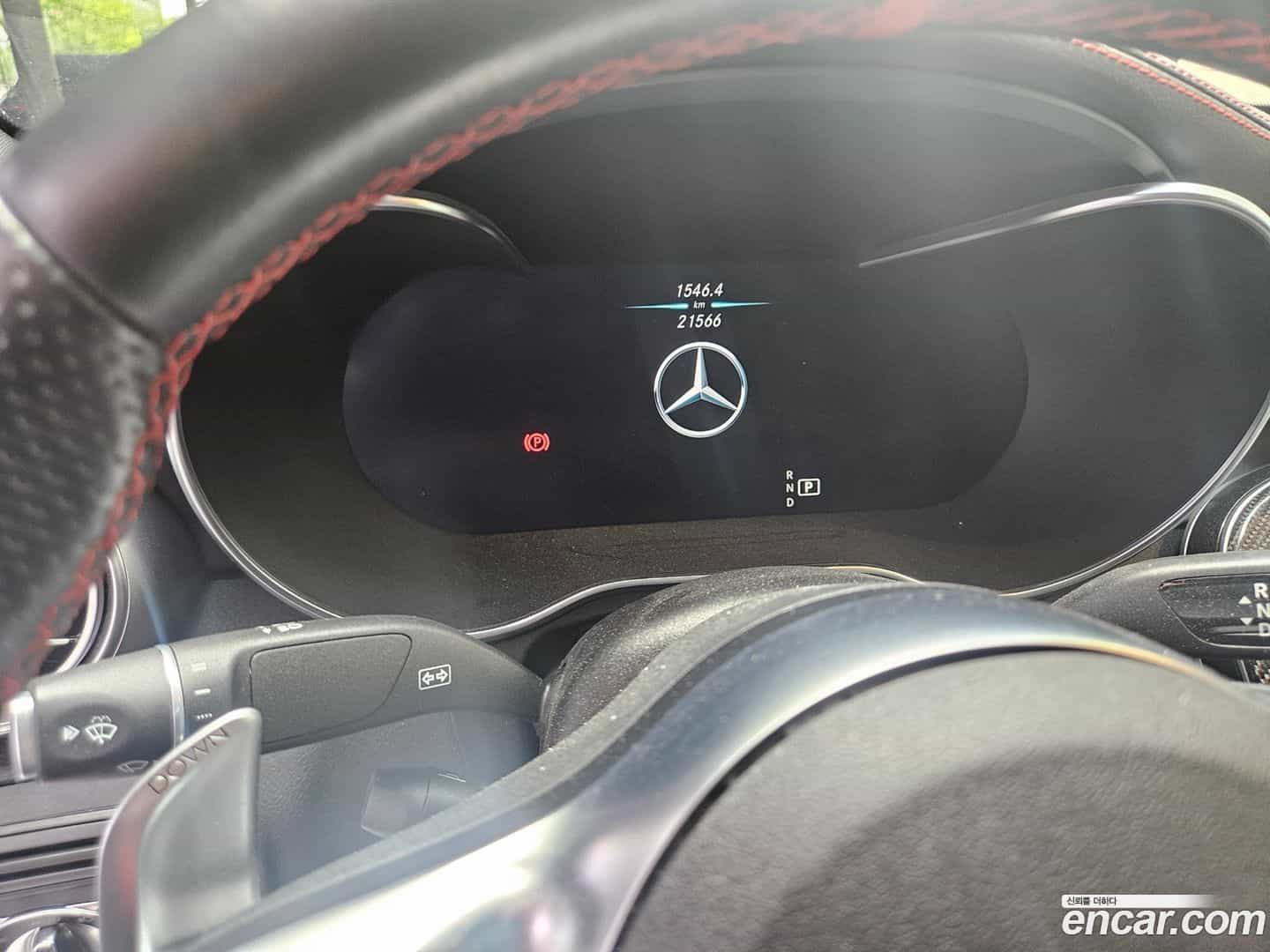 GLC-Class Mercedes-Benz 2021.11-INNER-008