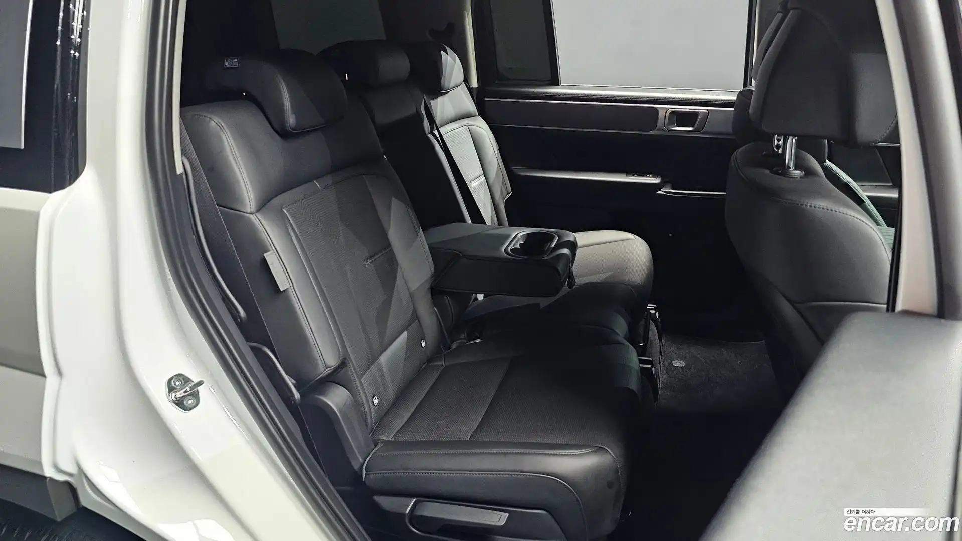 Santafe Hyundai 2025.3-OPTION-015
