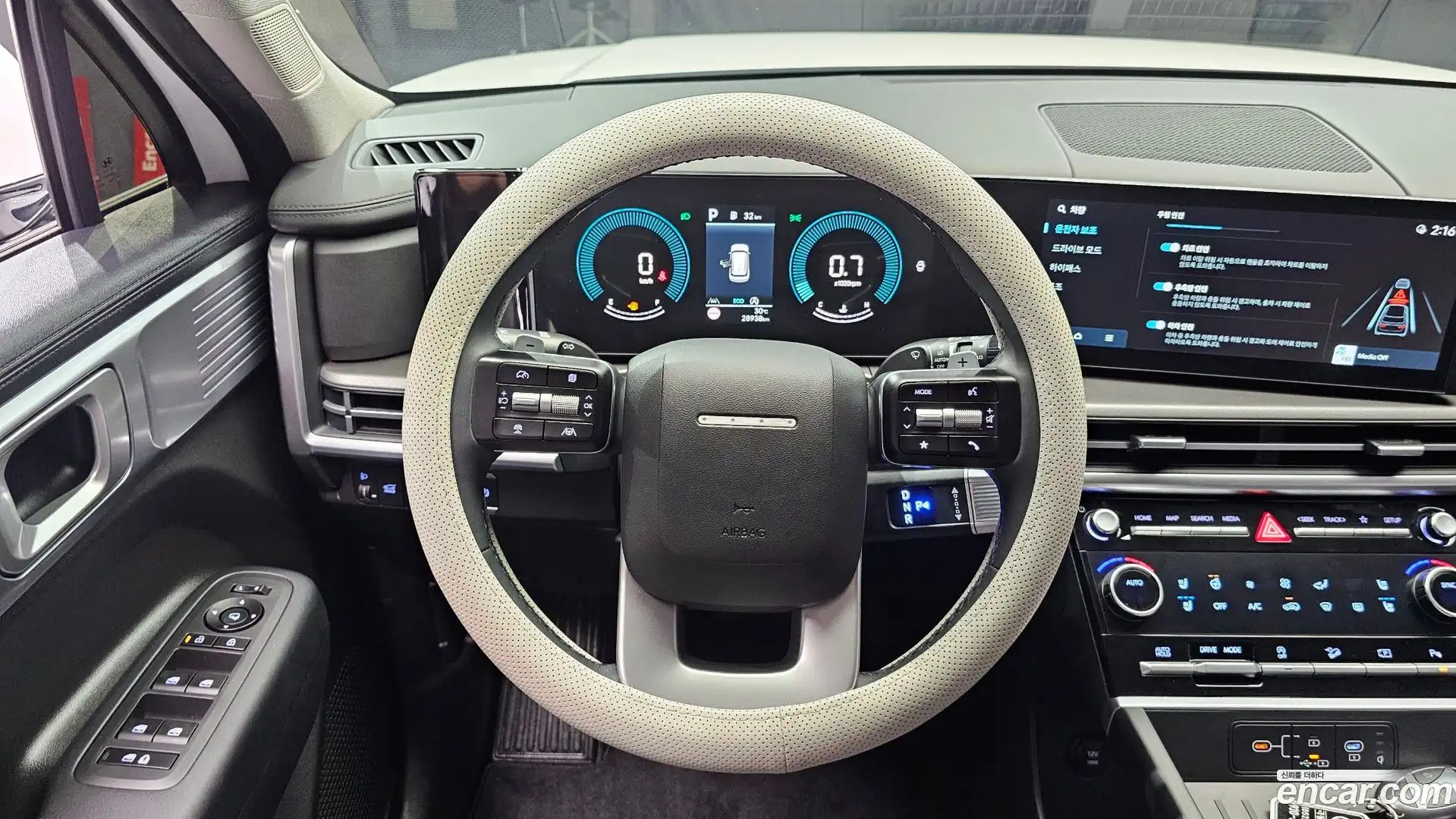 Santafe Hyundai 2025.3-OPTION-017