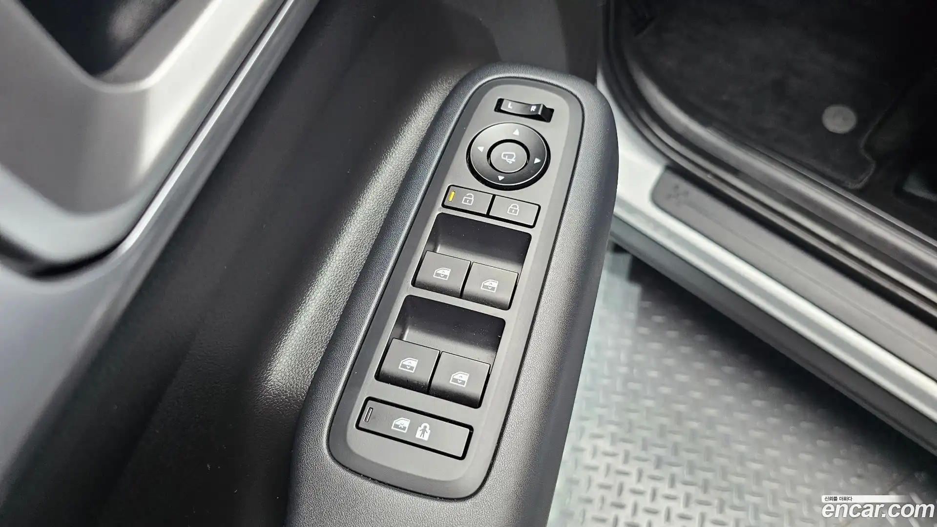 Santafe Hyundai 2025.3-OPTION-022
