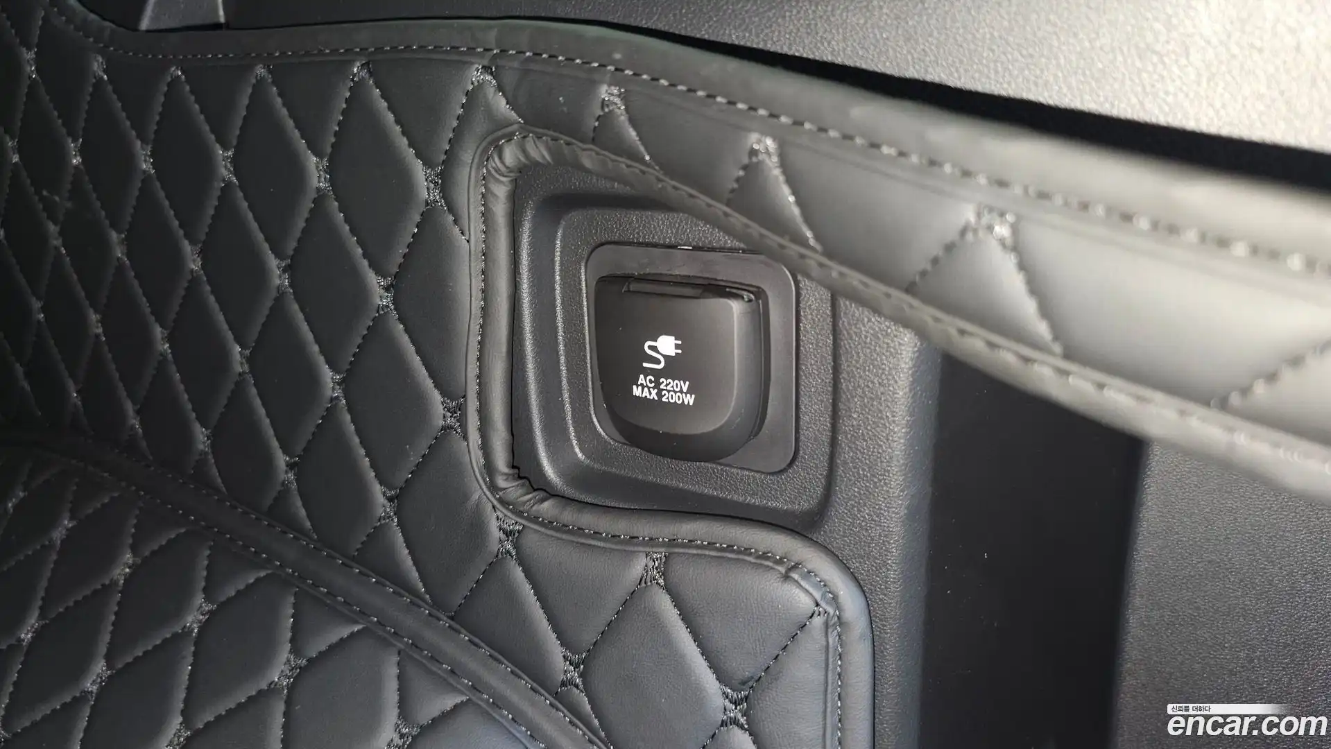 Santafe Hyundai 2025.3-OPTION-043