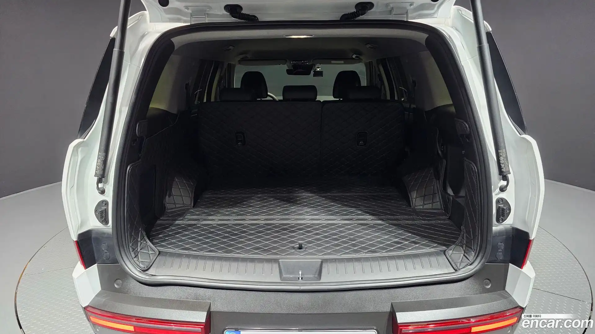 Santafe Hyundai 2025.3-OPTION-046