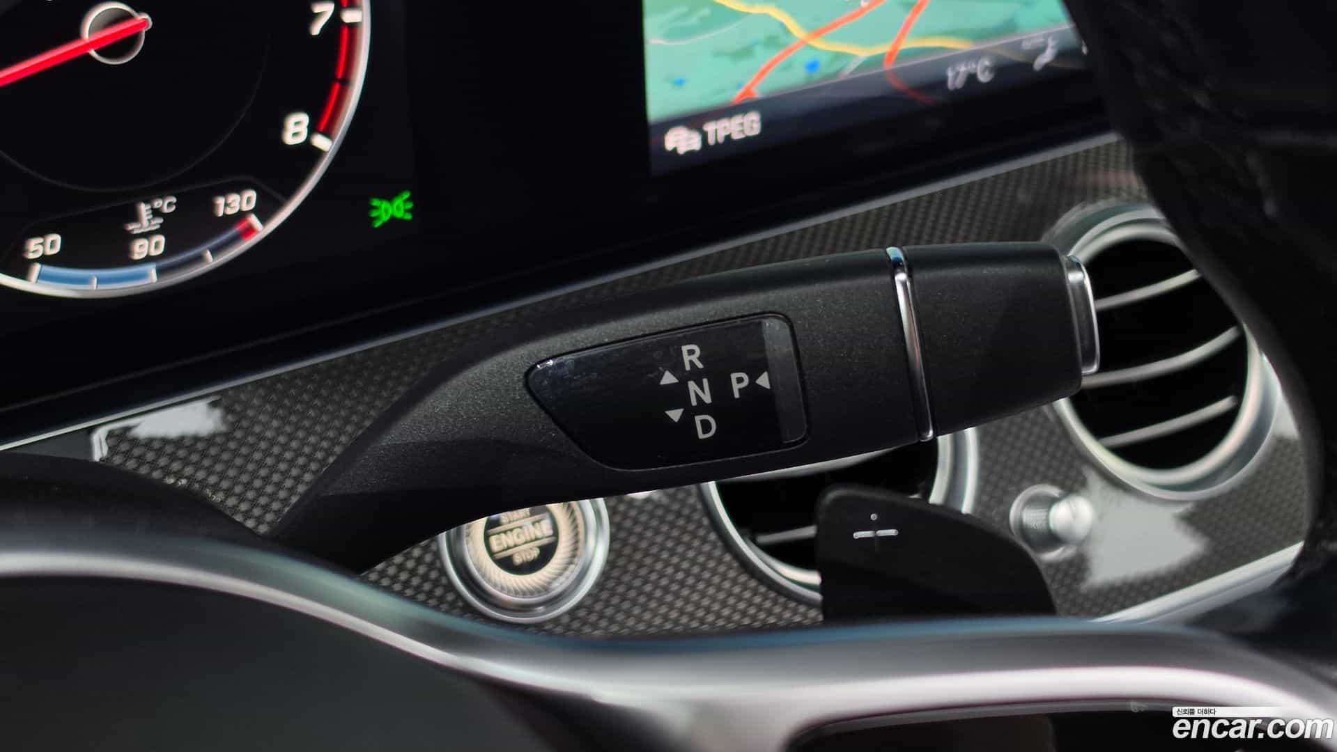 E-Class Mercedes-Benz 2020.5-INNER-009