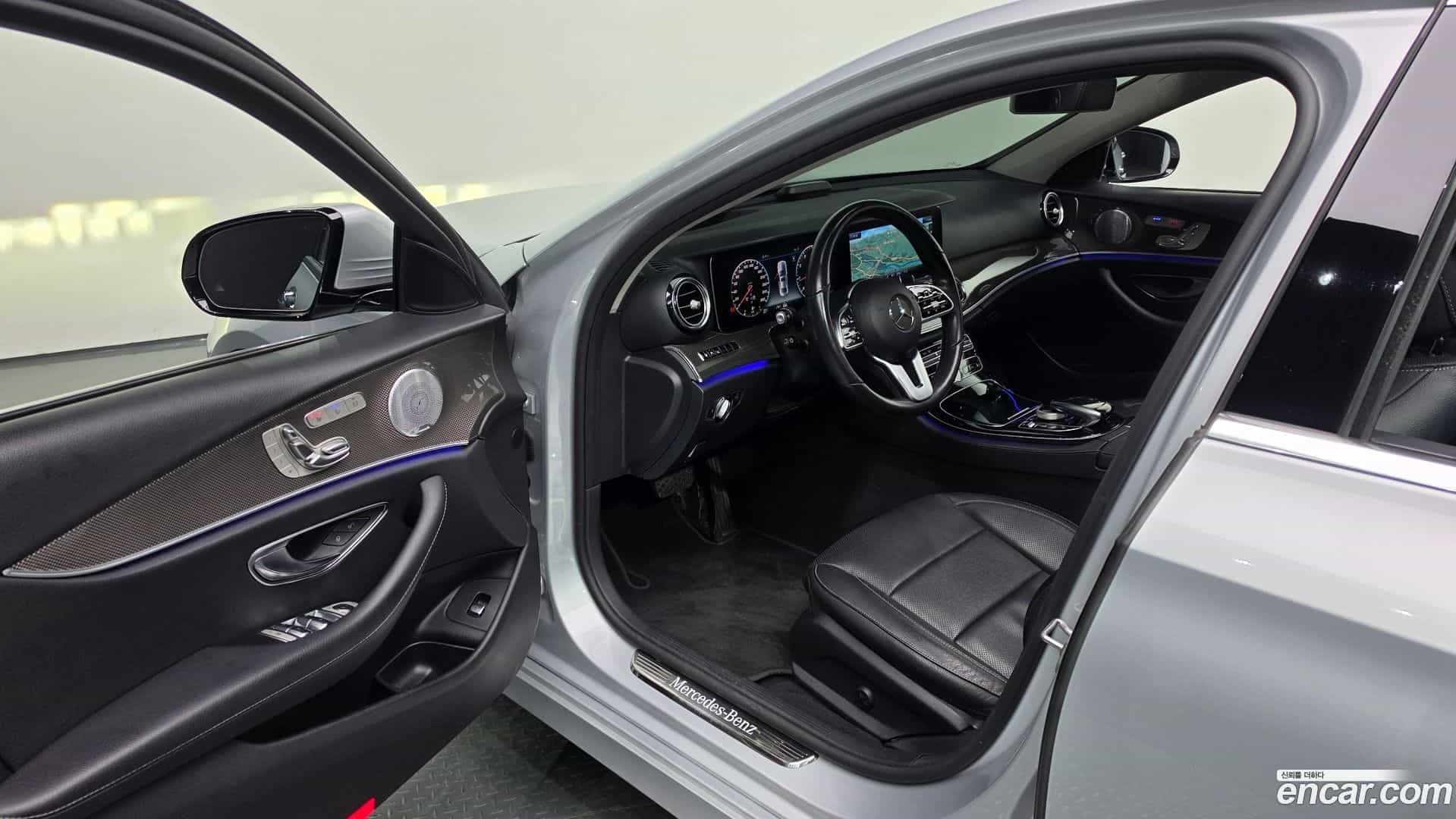 E-Class Mercedes-Benz 2020.5-INNER-010