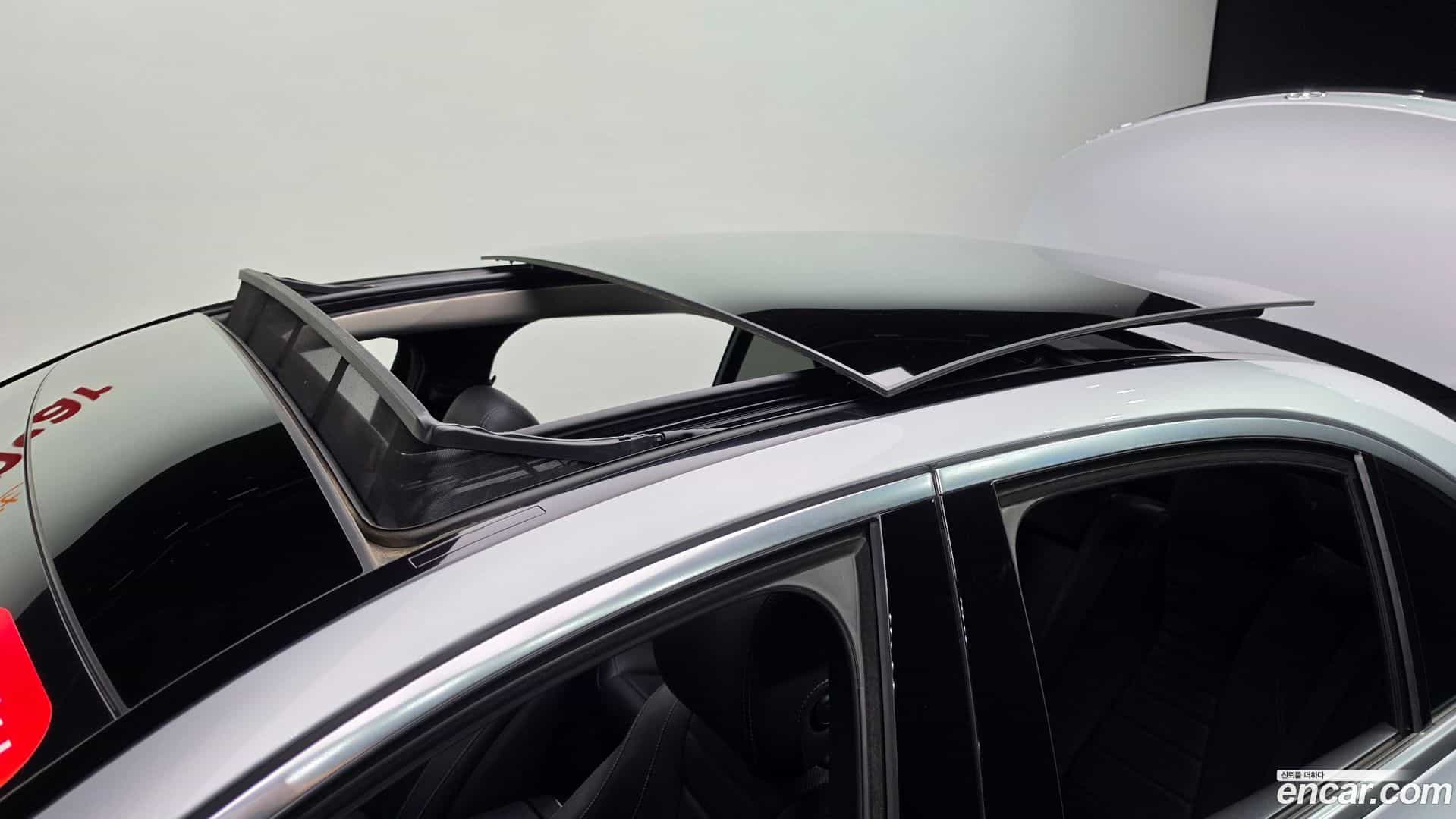 E-Class Mercedes-Benz 2020.5-OPTION-021