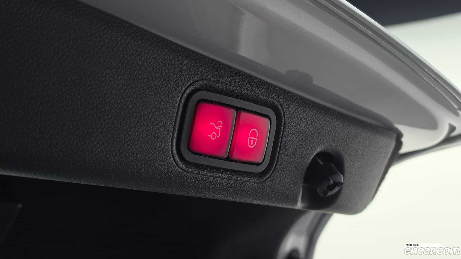 E-Class Mercedes-Benz 2020.5-OPTION-023