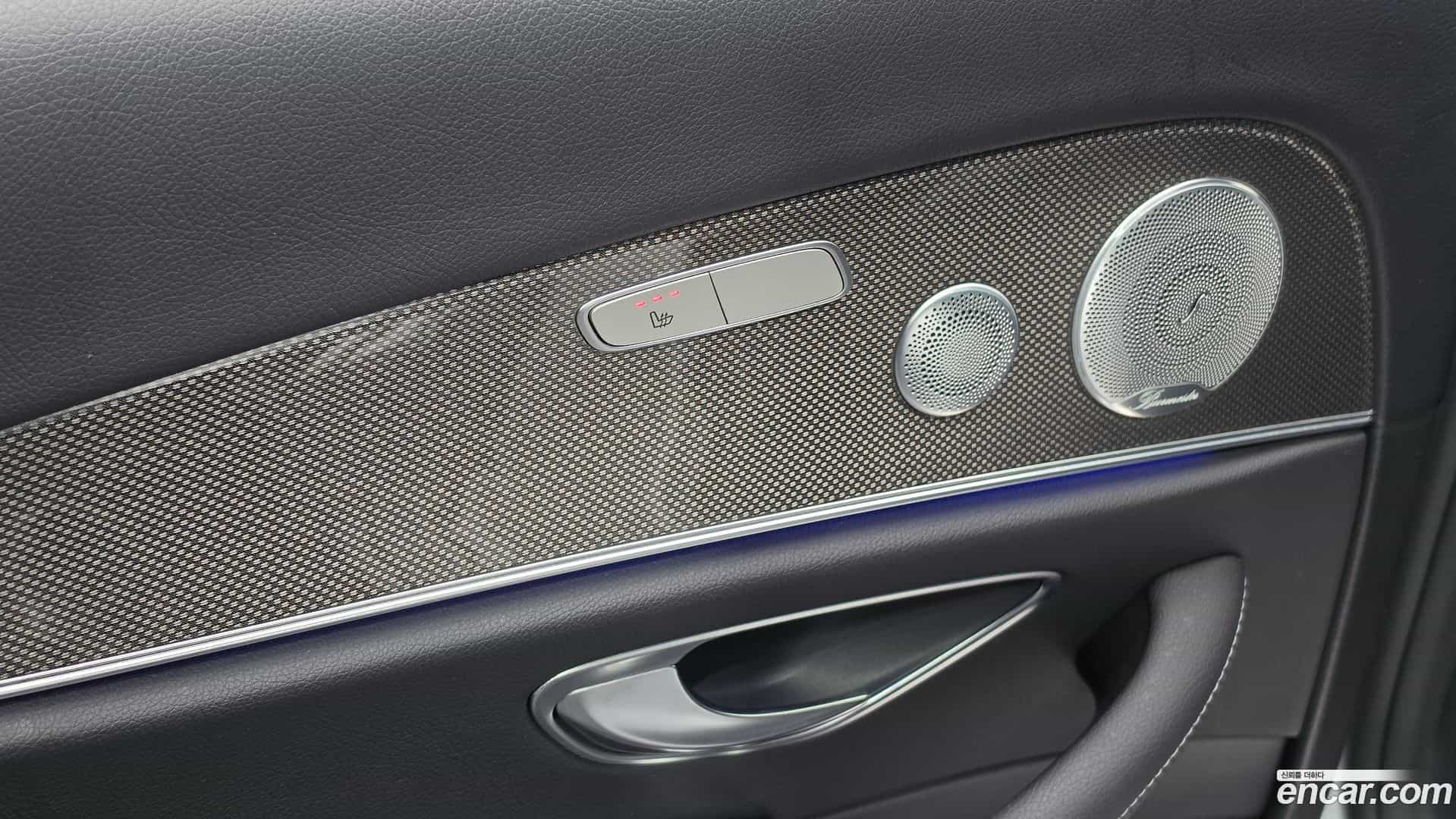 E-Class Mercedes-Benz 2020.5-OPTION-040