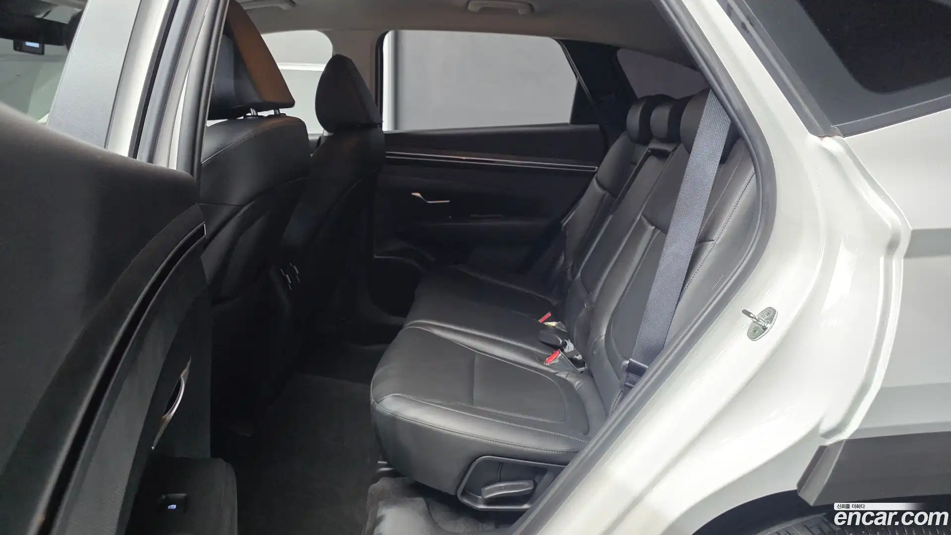 Tucson Hyundai 2022.6-OPTION-016