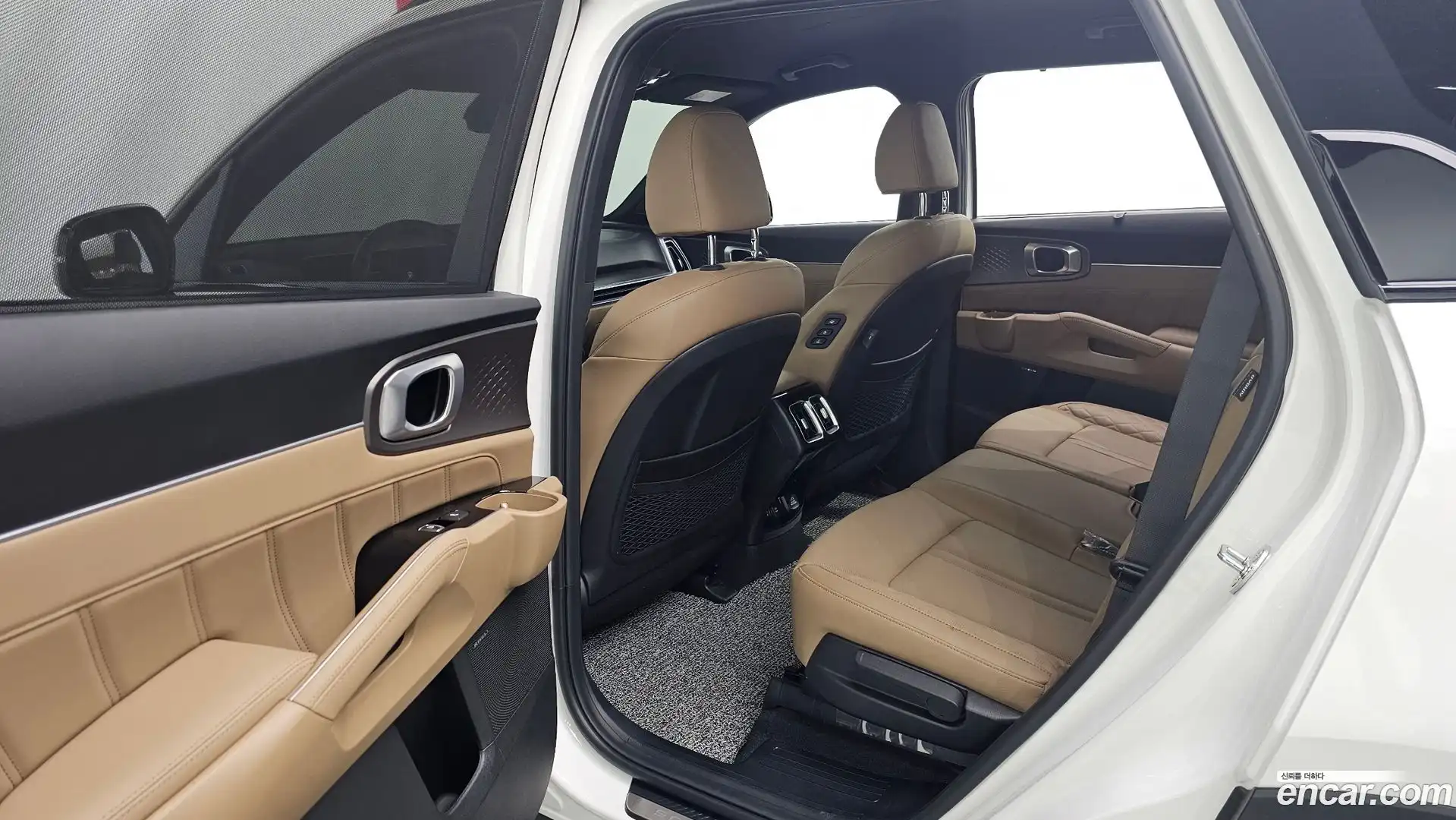 Sorento Kia 2024.6-OPTION-015