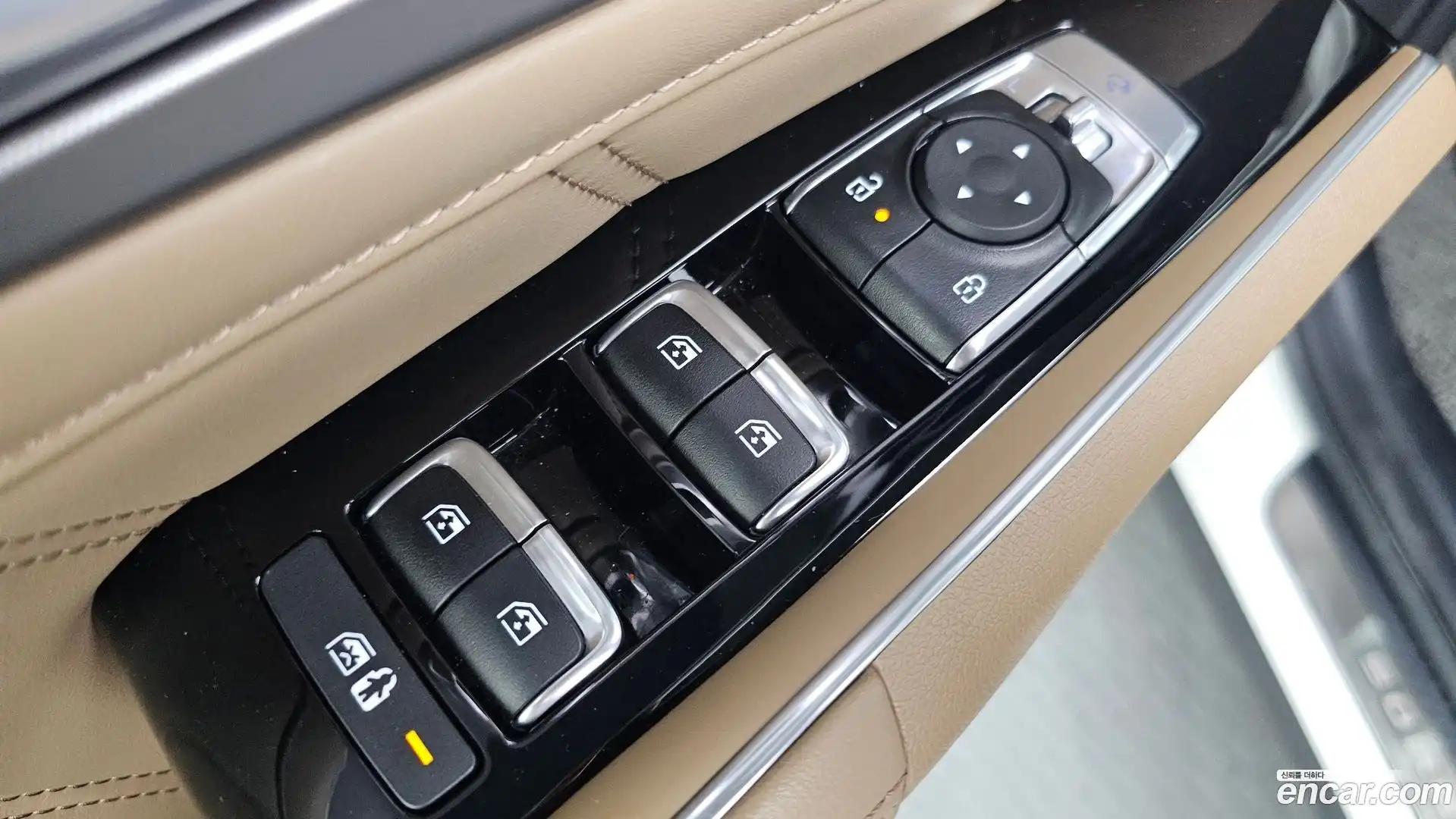 Sorento Kia 2024.6-OPTION-040