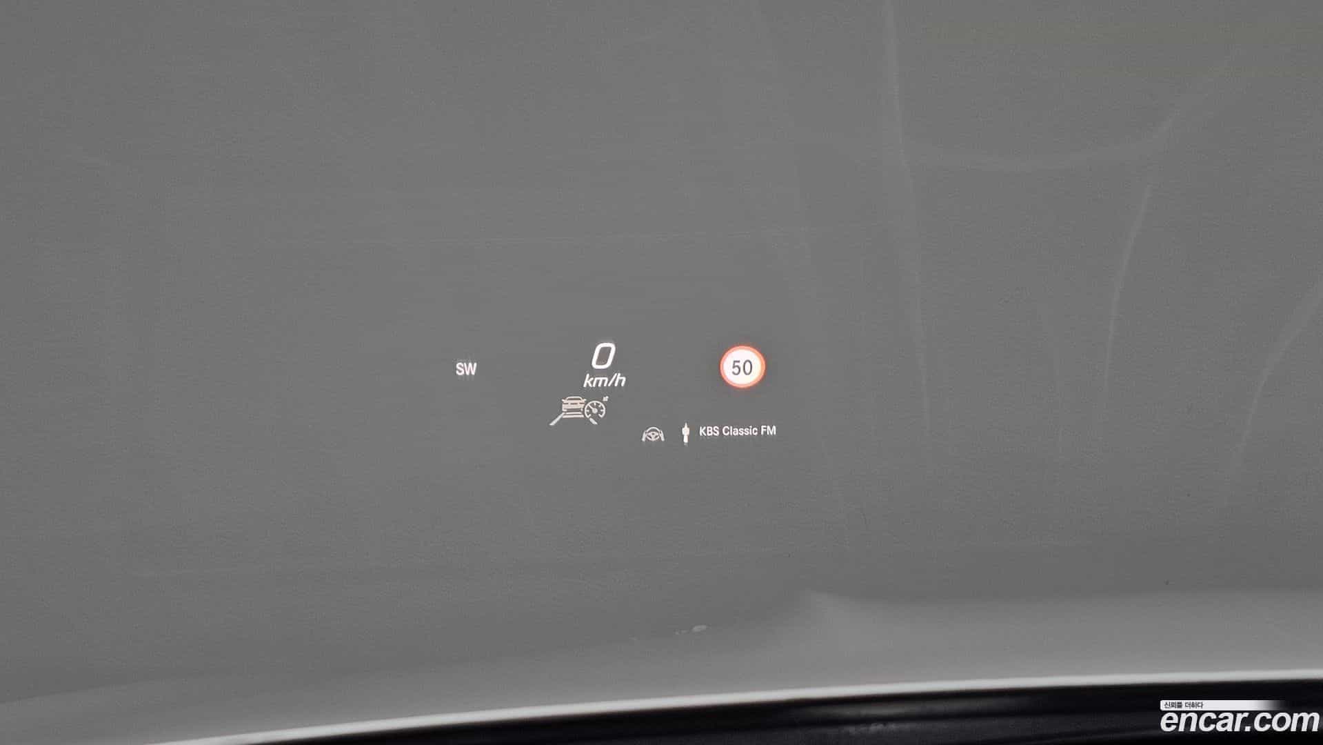GLE-Class Mercedes-Benz 2023.4-OPTION-048