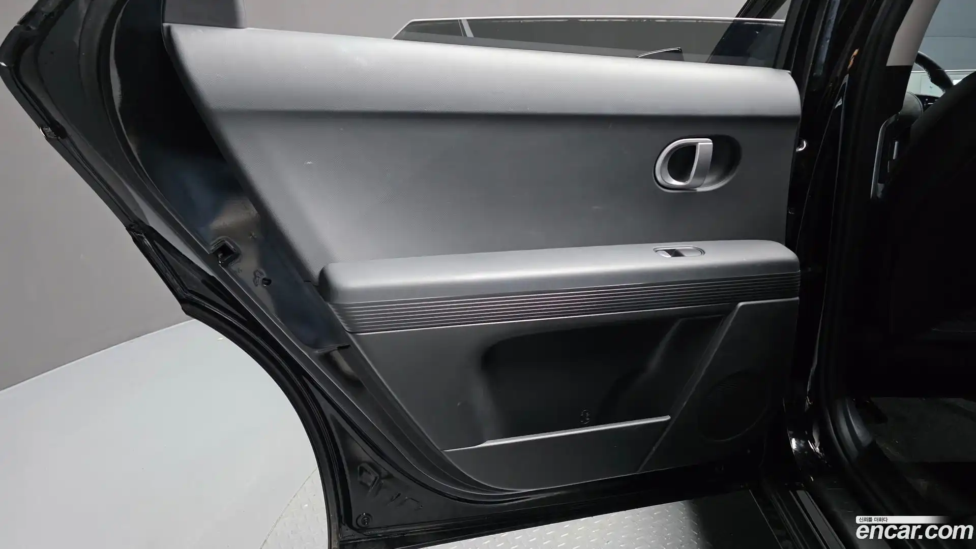Ioniq5 Hyundai 2023.11-INNER-035