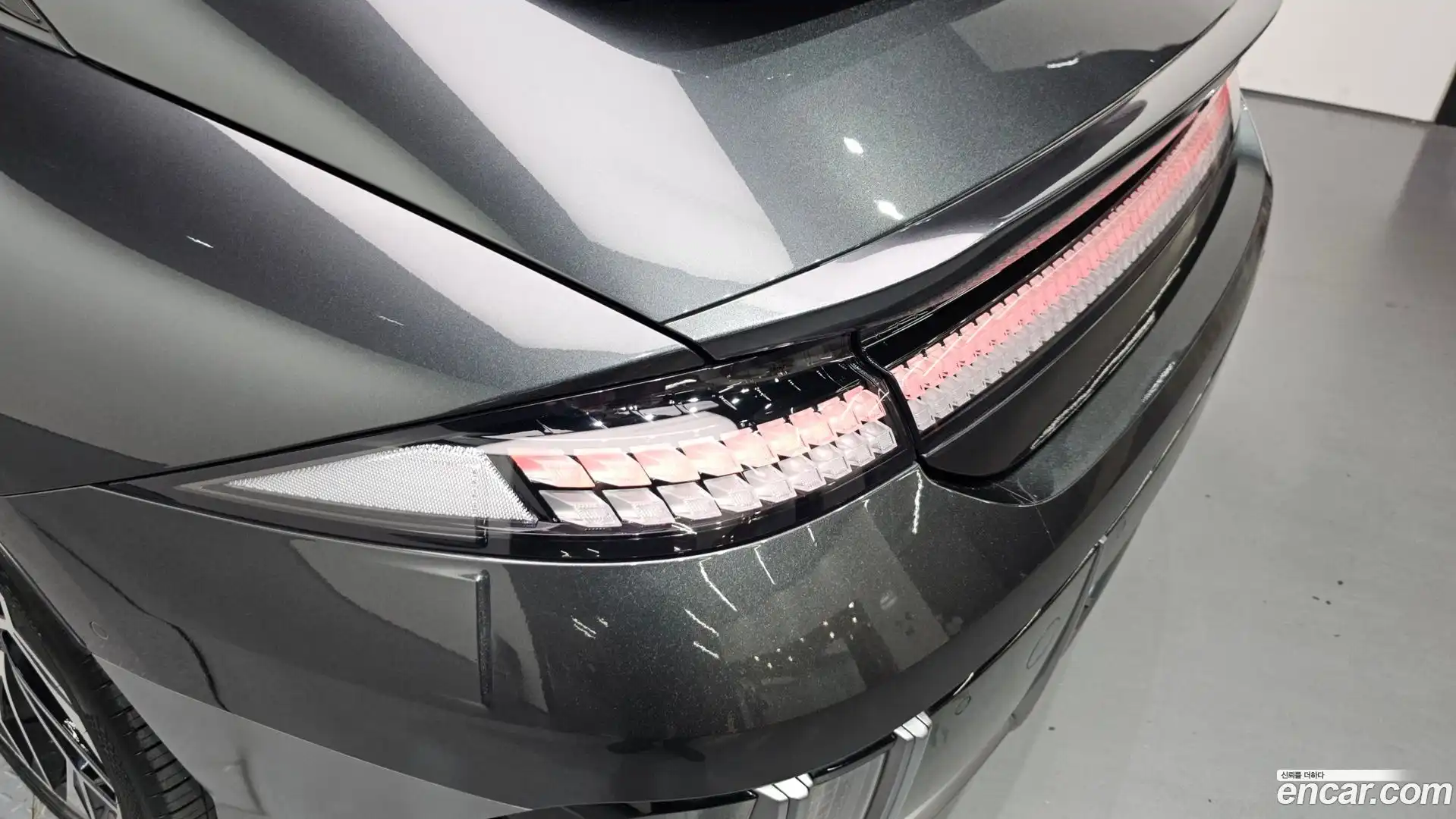 Ioniq6 Hyundai 2022.10-OUTER-033