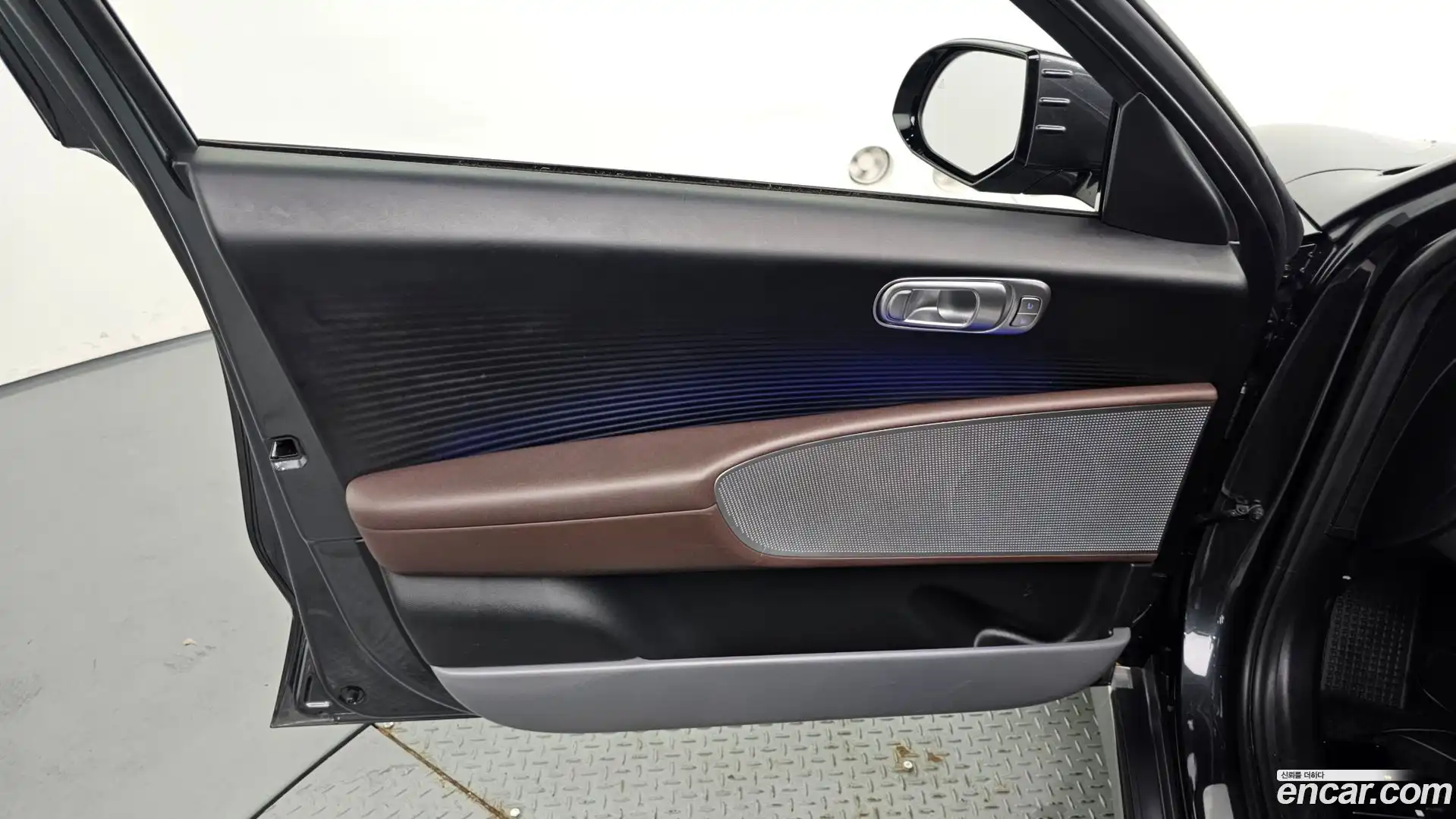 Ioniq6 Hyundai 2022.10-INNER-034