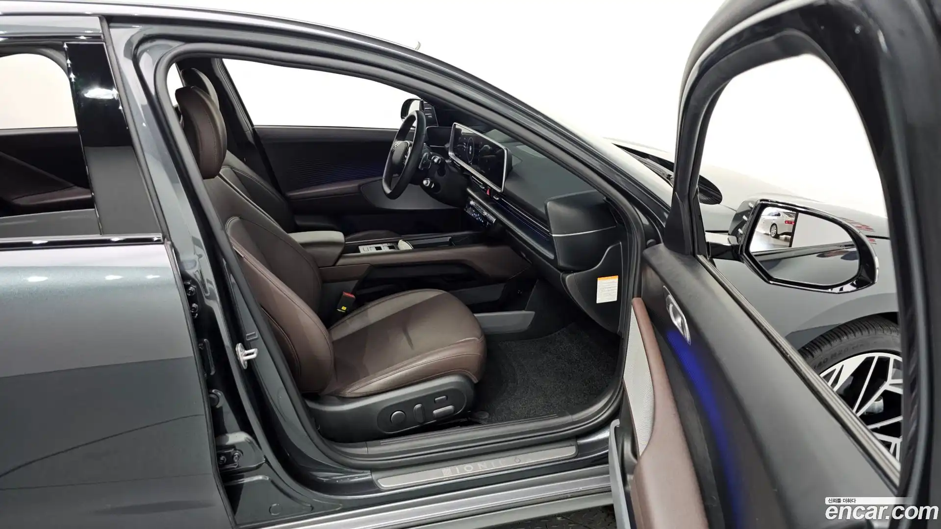 Ioniq6 Hyundai 2022.10-INNER-036
