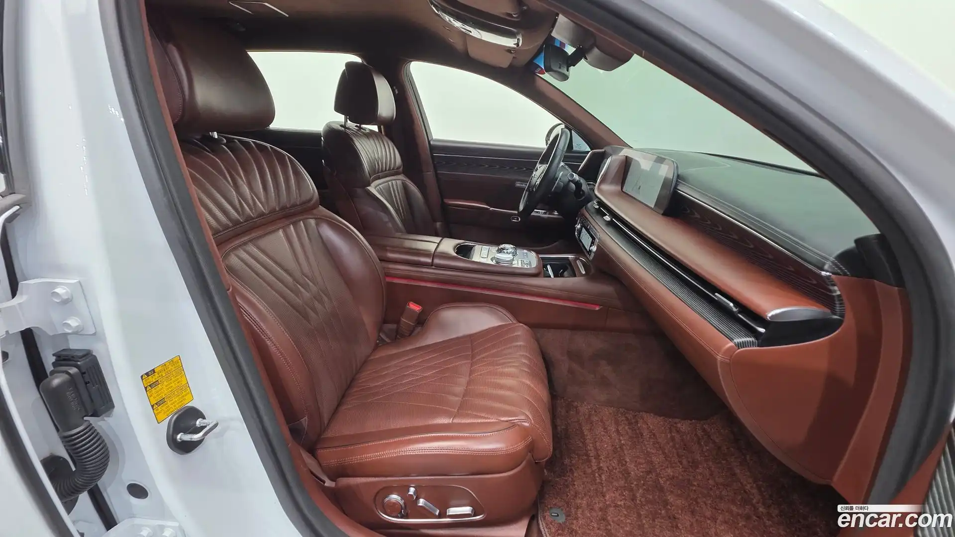 G90 Genesis 2022.2-INNER-010