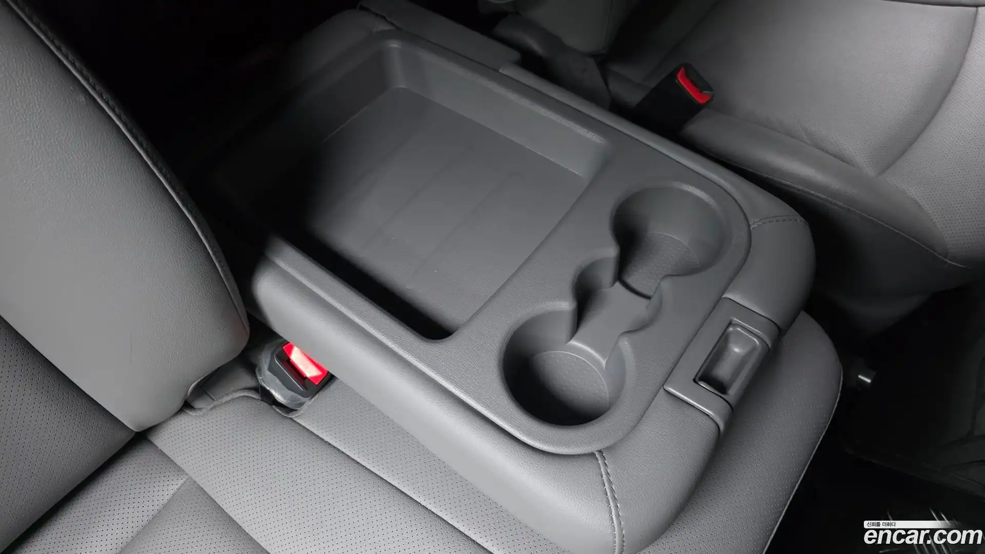 Starex Hyundai 2021.1-OPTION-041