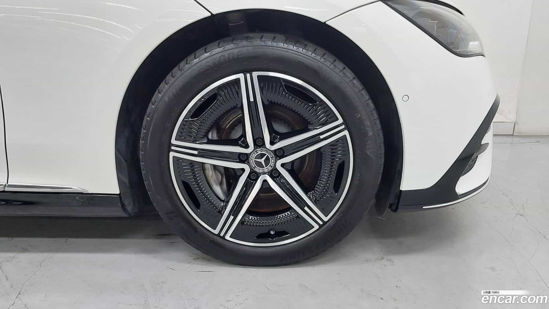 EQE Mercedes-Benz 2024.9-OUTER-005