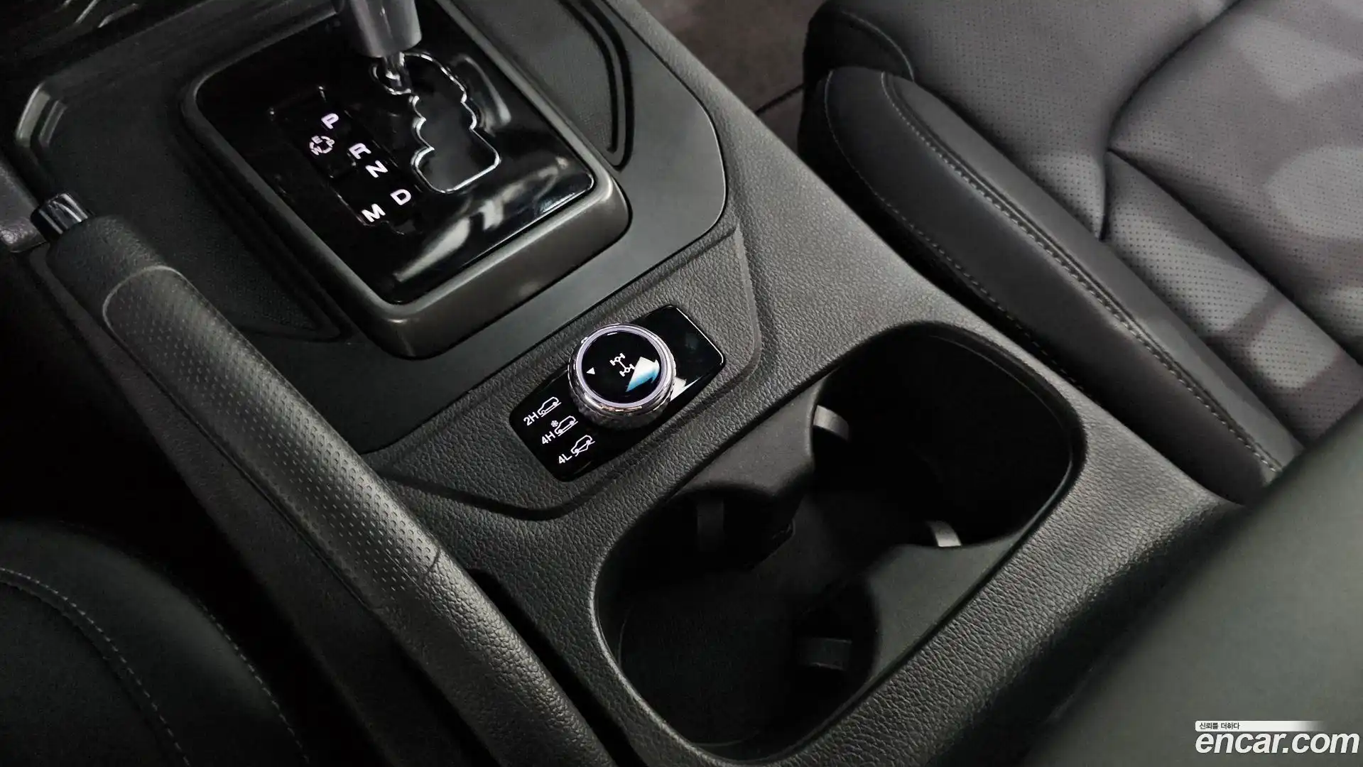 Rexton KG Mobility 2019.8-OPTION-023