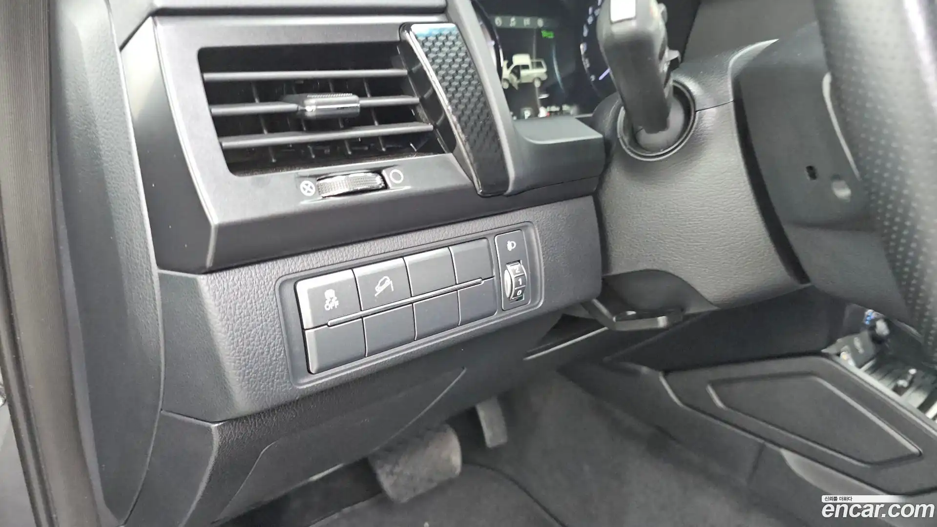 Rexton KG Mobility 2019.8-OPTION-040