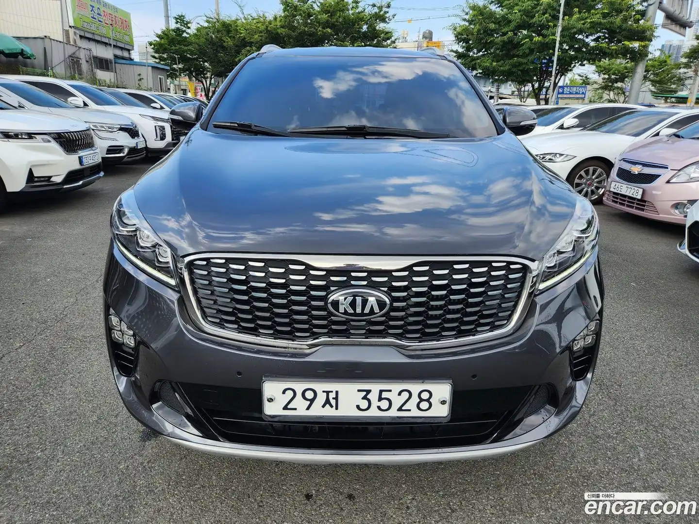 Sorento Kia 2018.1-OUTER-001