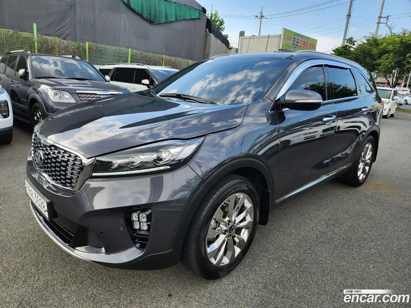 Sorento Kia 2018.1-OUTER-003