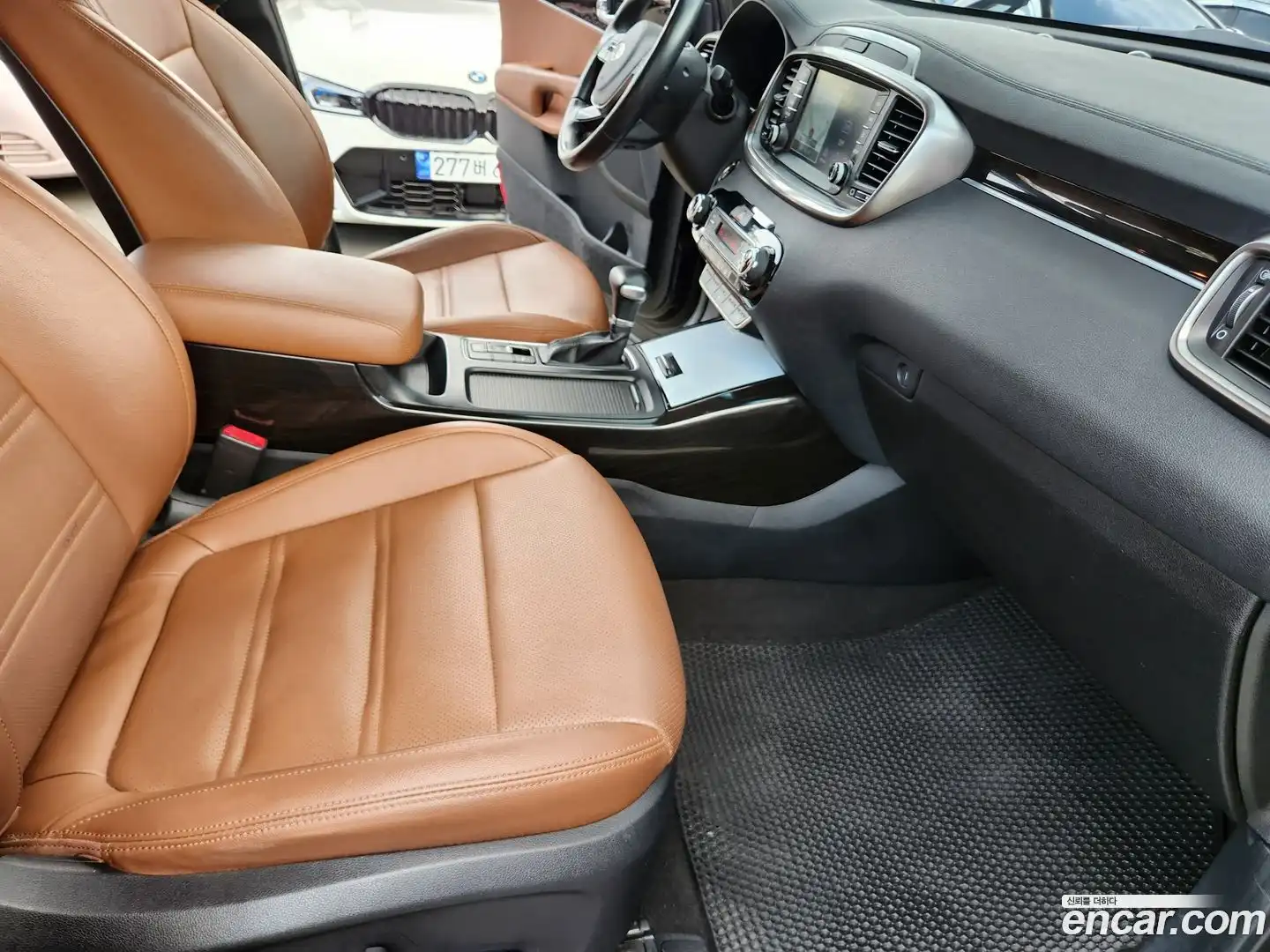 Sorento Kia 2018.1-OPTION-017