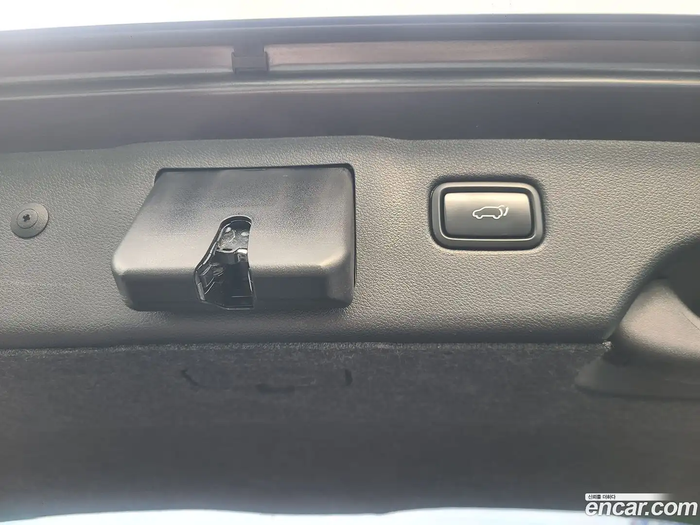 Sorento Kia 2018.1-OPTION-024