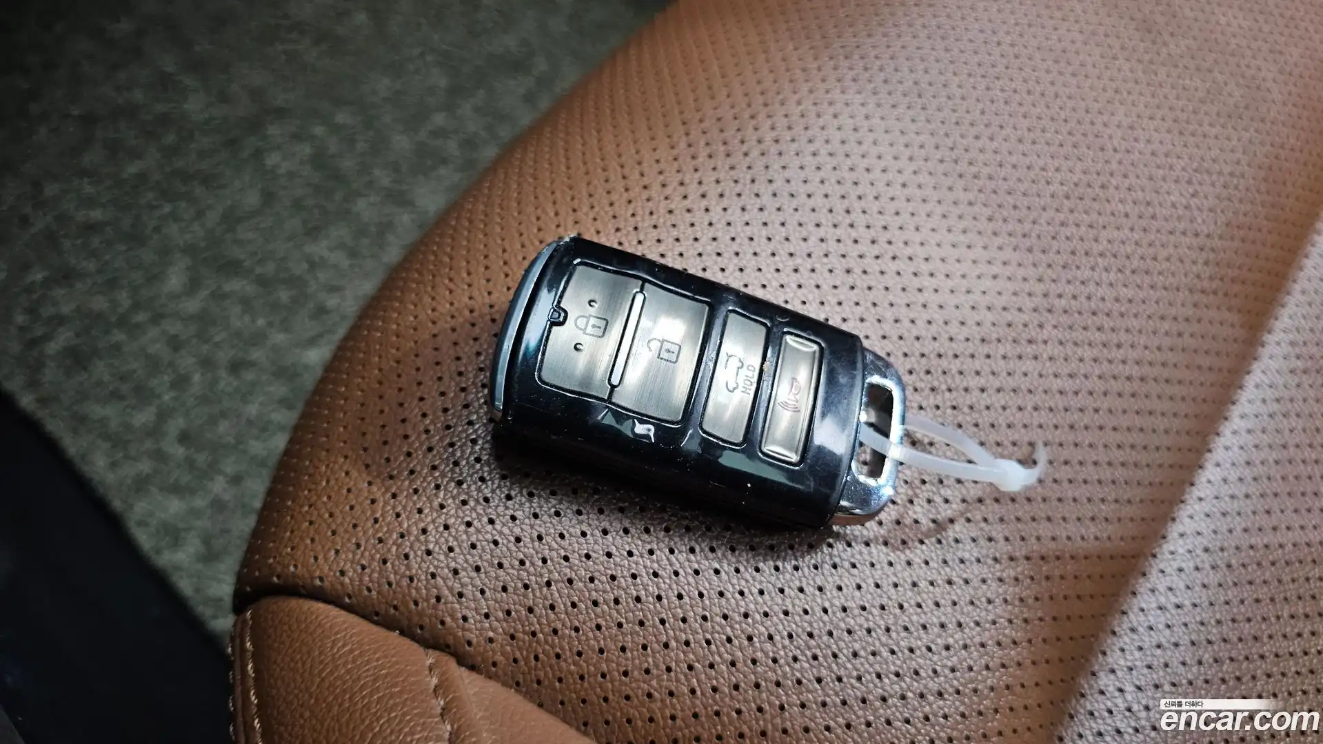 Sorento Kia 2018.0-OPTION-020