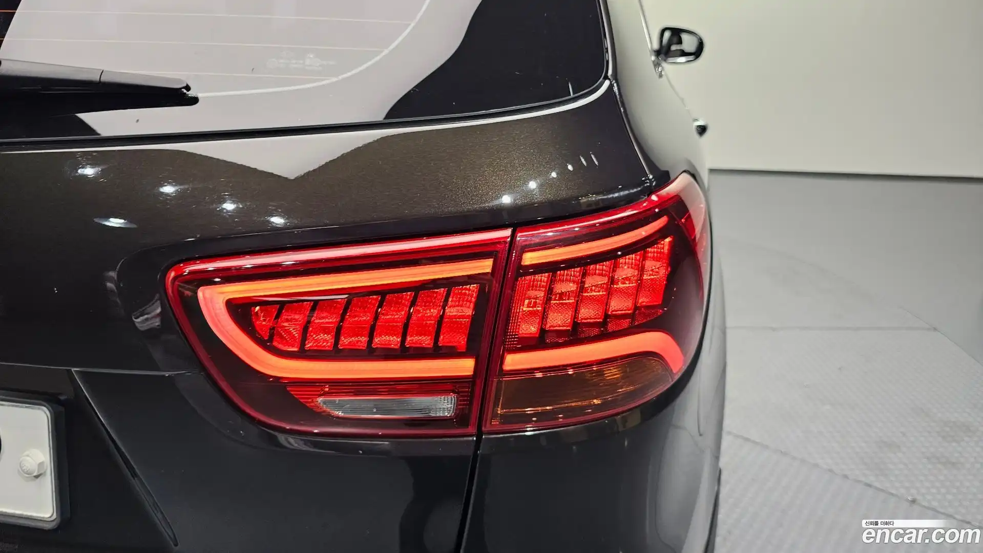 Sorento Kia 2018.0-OUTER-033