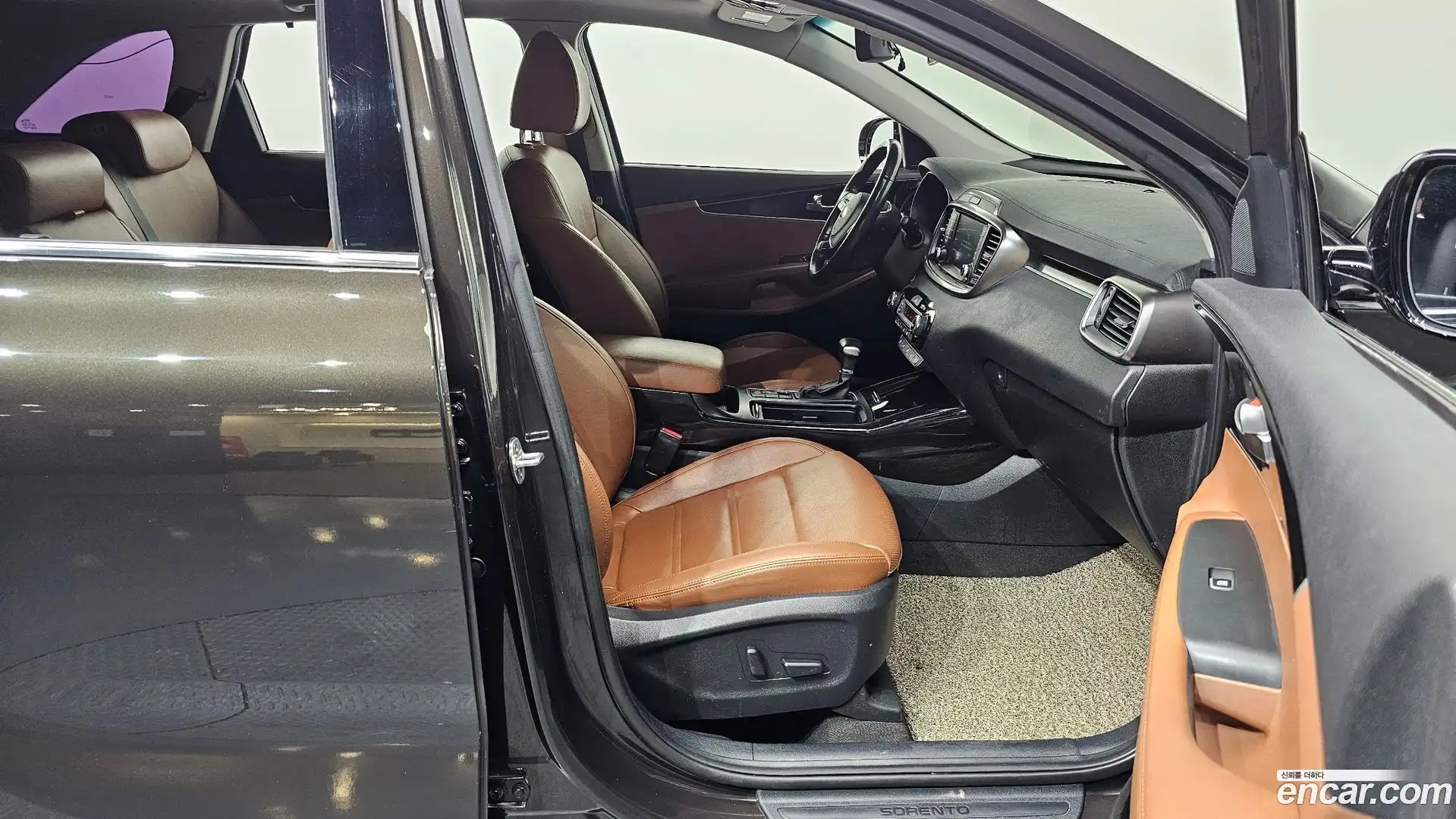 Sorento Kia 2018.0-INNER-036