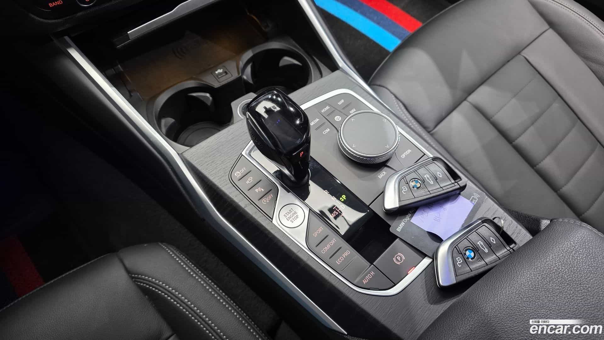 3-Series BMW 2021.3-INNER-009