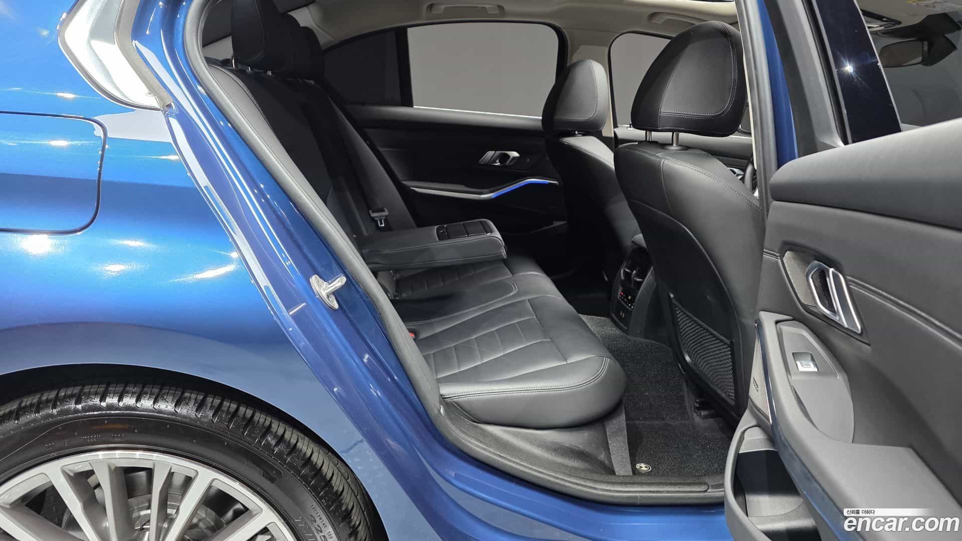 3-Series BMW 2021.3-OPTION-015