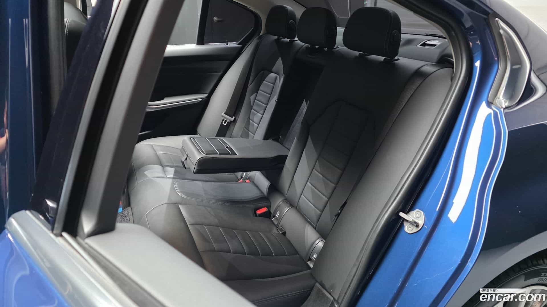 3-Series BMW 2021.3-OPTION-016
