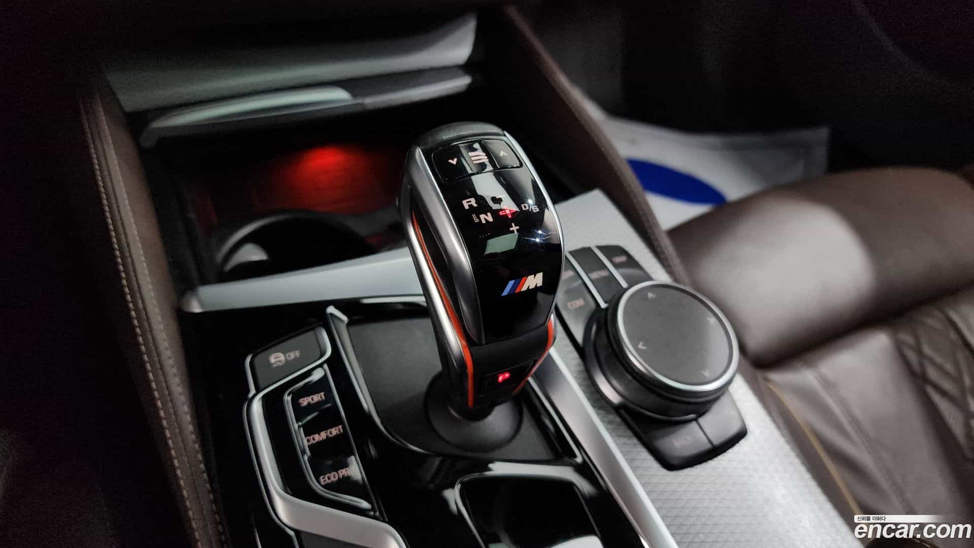 5-Series BMW 2019.6-INNER-009